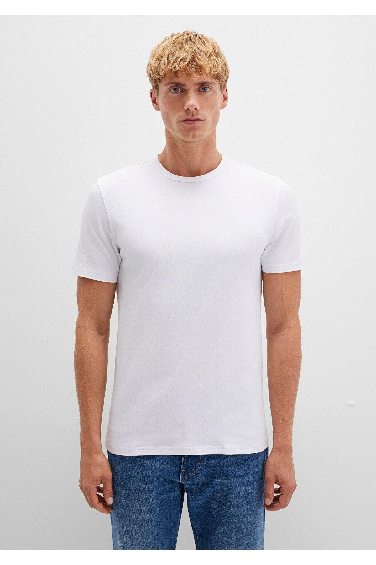 Mavi-Stretch White Basic T-Shirt Fitted / Body Fitted Cutout 061747 -620 3