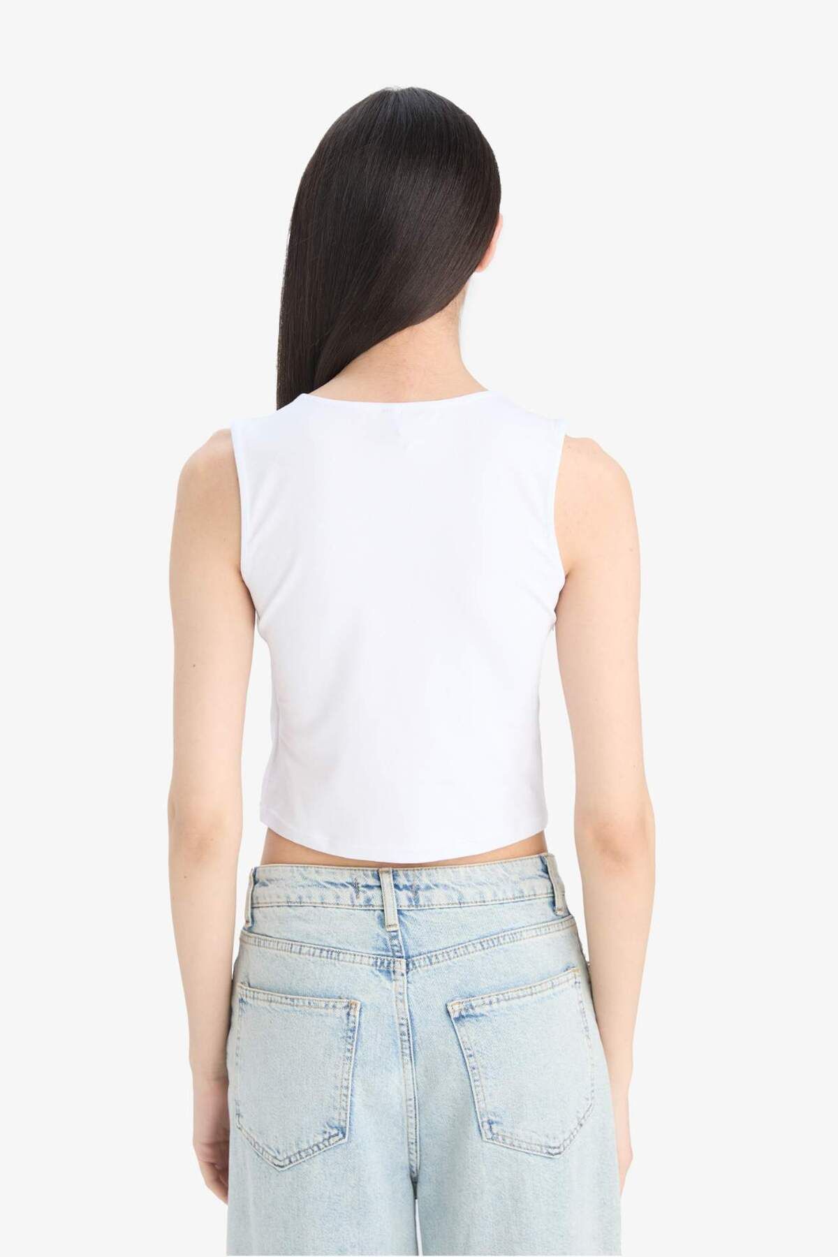 DeFacto-Regular Fit Basic Plain Crew Neck White Undershirt F3534Ax25Sm 5