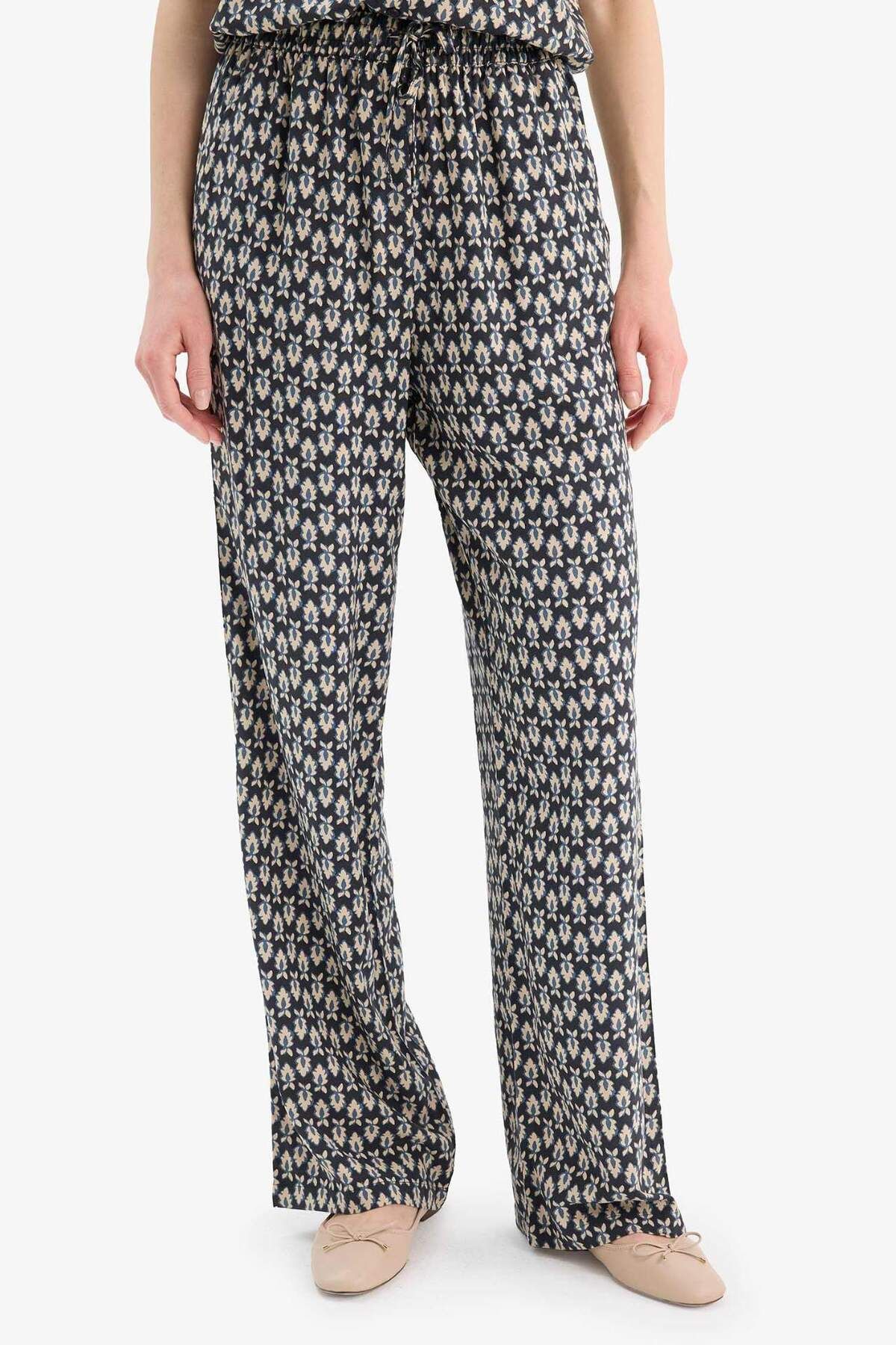 DeFacto-Regular Fit Patterned Flexible Waisted Straight Leg Trousers D8844Ax25Sp 4