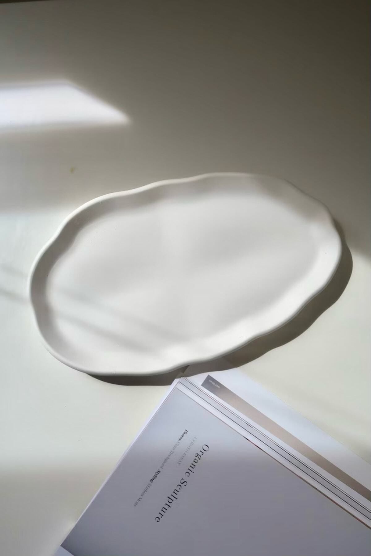 Mandalin Store-Long Oval Curved Decorative Plate 5