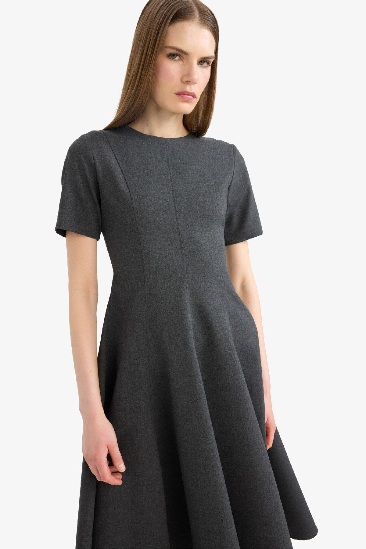 DeFacto-Rundhalsausschnitt Basic Plain Kurzarm Midi Sommerkleid F3816ax25sm 6