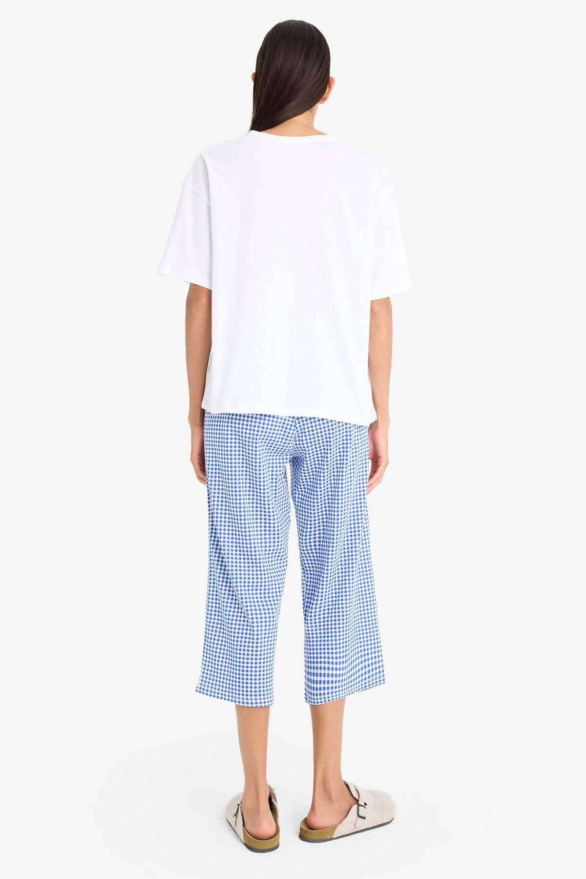 DeFacto-Pajama Sets Regular Fit Short Sleeve Printed Top Stretchy Waisted Capri Bottom-Fall in Love F1959Ax25Sp 6