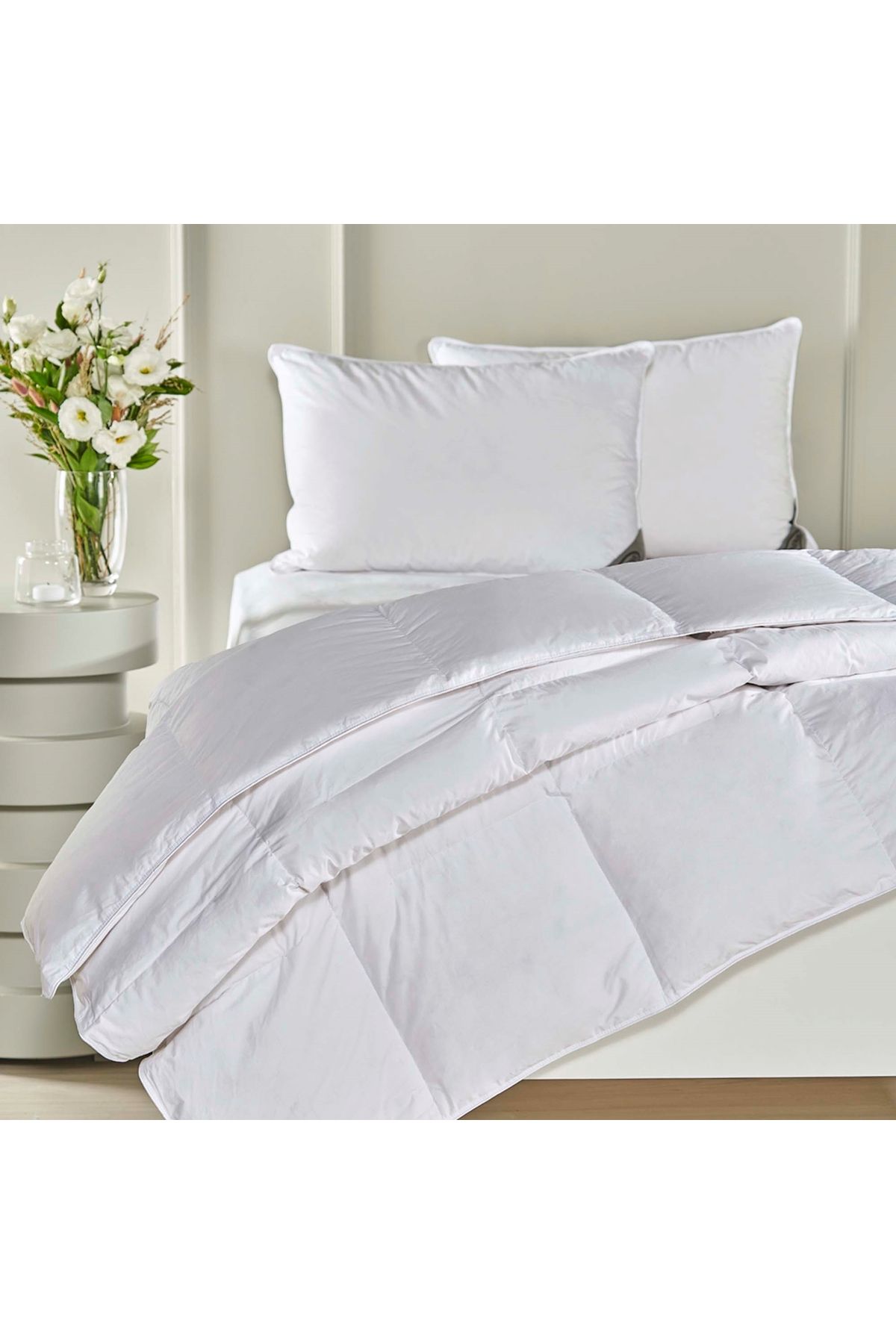Linens-Elegance Goose Feather Double Quilt 2