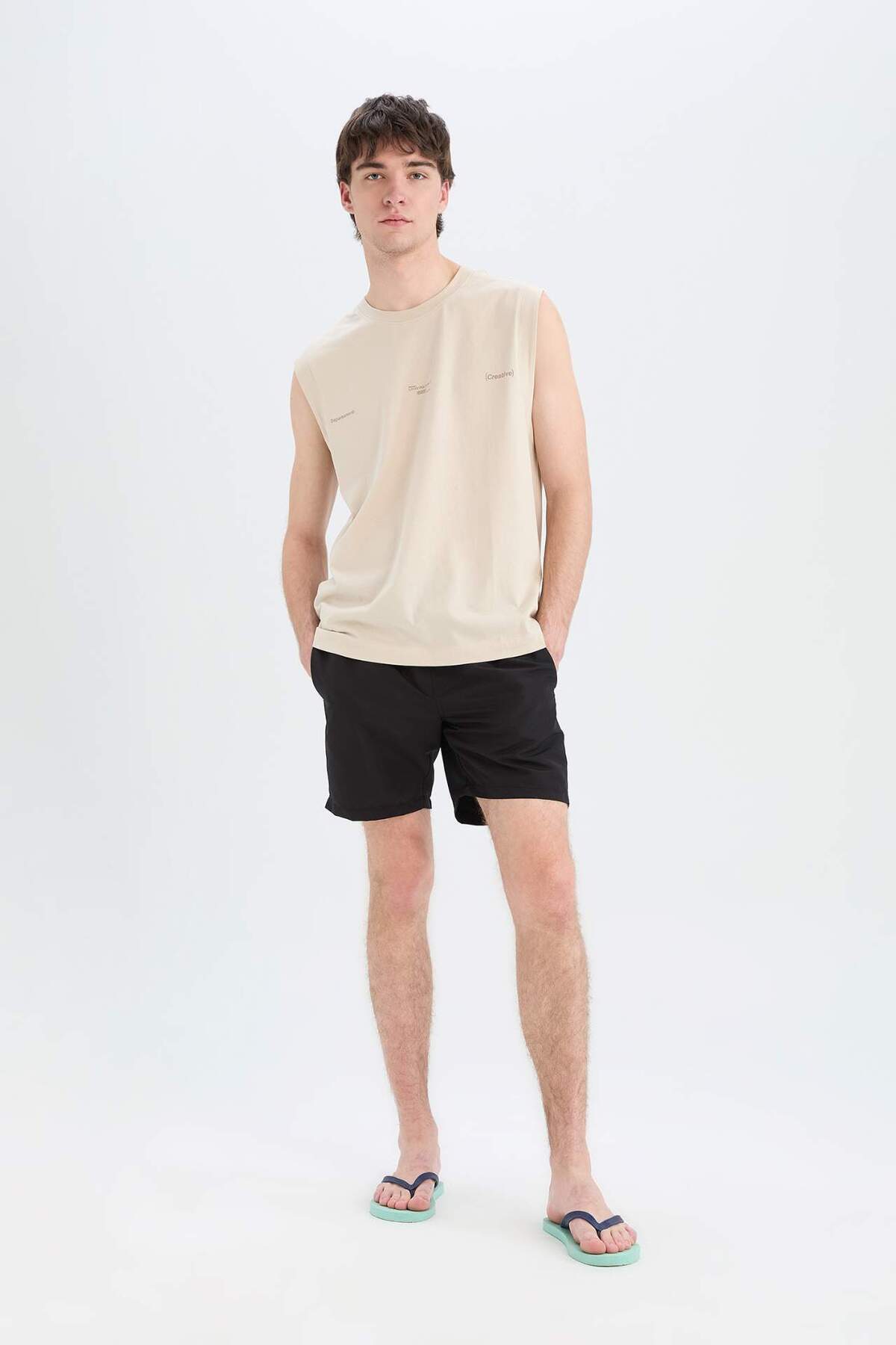 DeFacto-Regular Fit Short Length Pocket Mesh Lined Waist Laced Straight Light Fabric Swim Shorts E5133Axns 2
