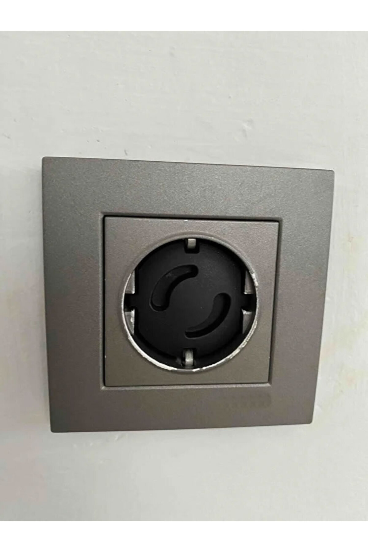 Adem Koç 4 Adet Priz Kapağı Siyah, Priz Kapatıcı Priz Koruma Kapağı fotoğrafı 2 (önizleme)