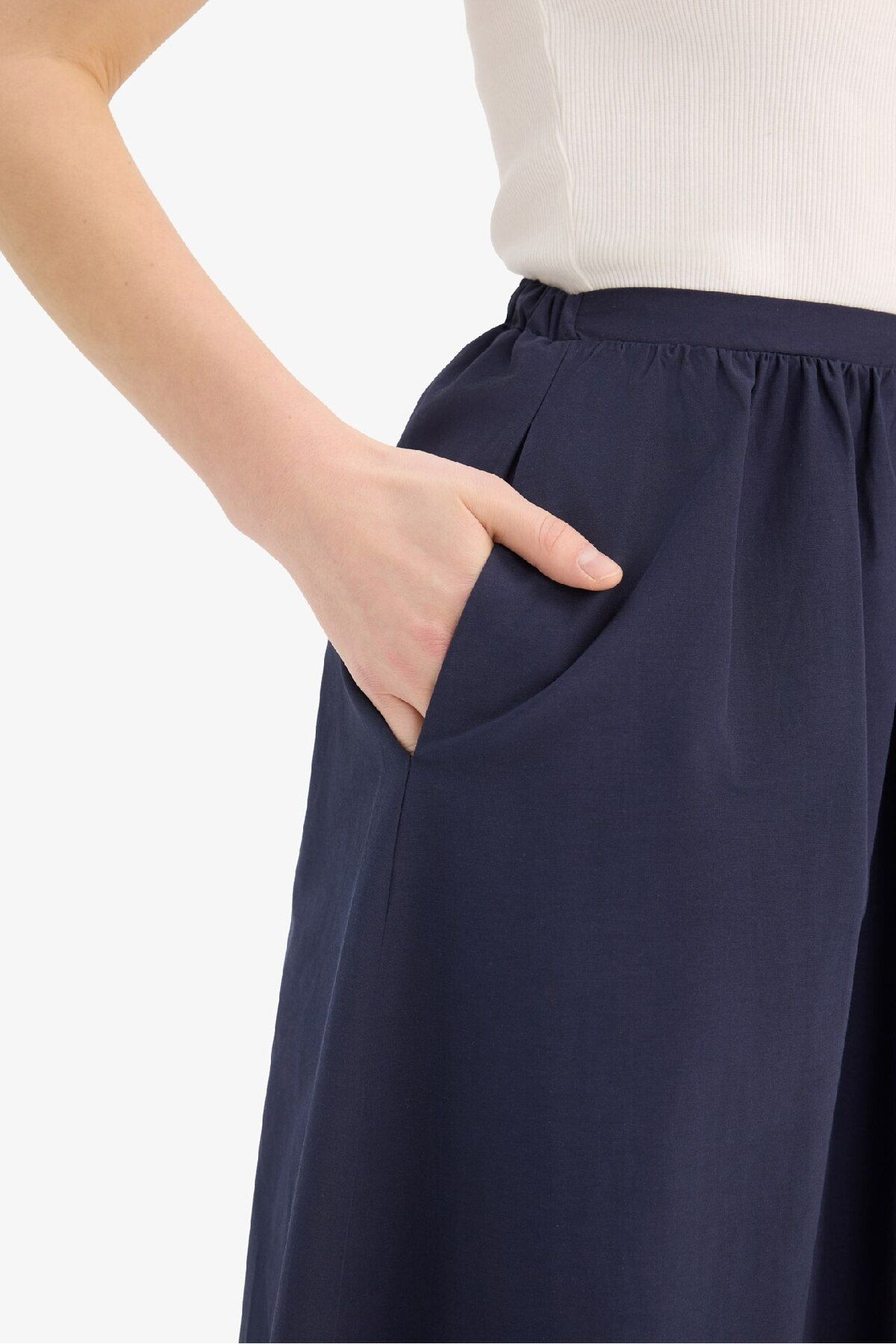 DeFacto-A-Line Regular Waist Half Lining Poplin Midi Skirt E8700Ax25Sp 6