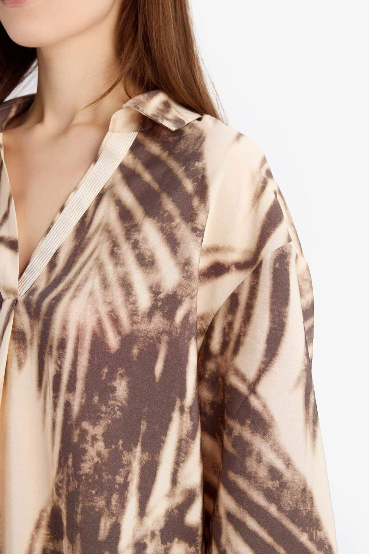 DeFacto-Oversize Wide Fit Apache Collar Pattern Modal Long Sleeve Blouse E8260Ax25Sp 6