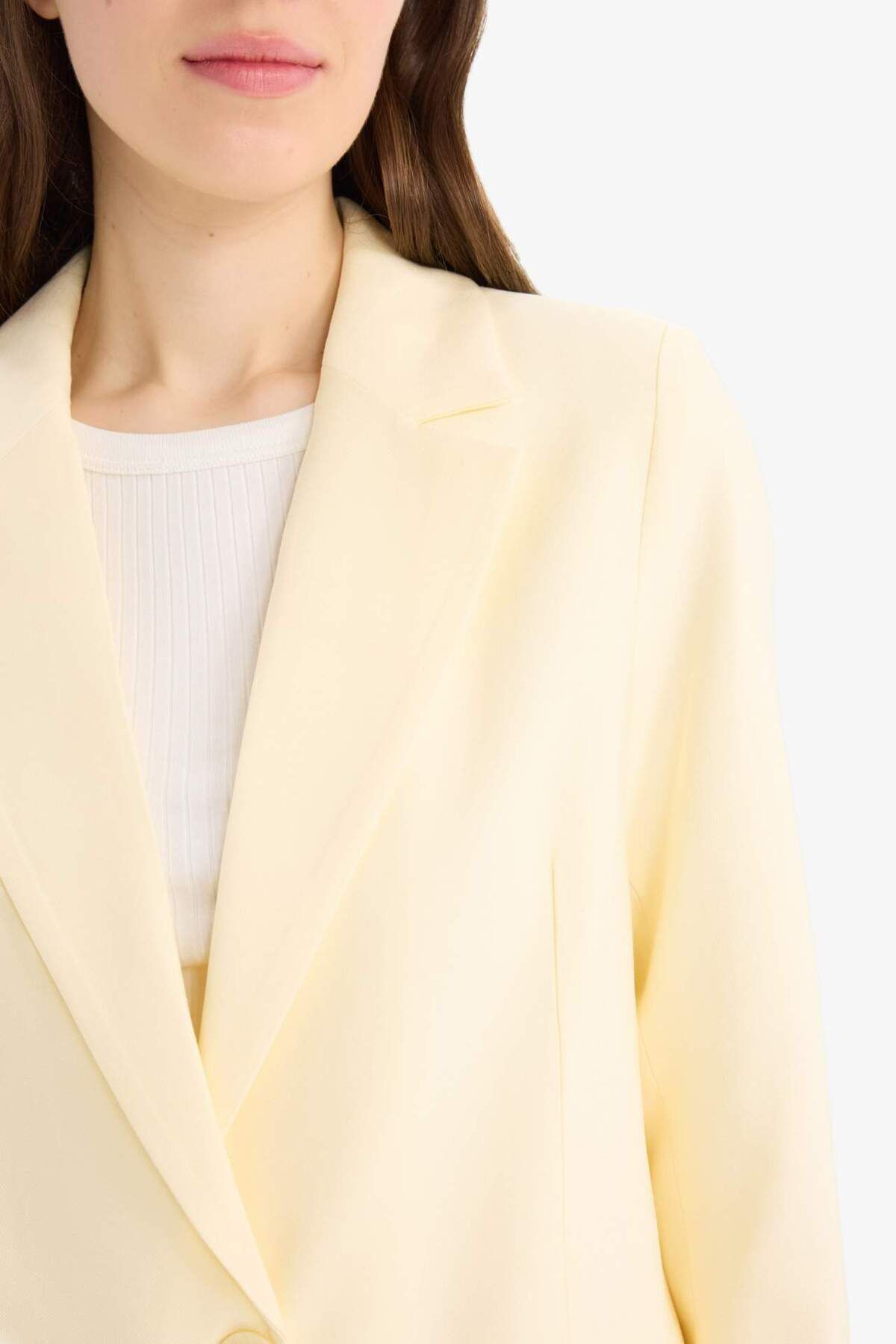 DeFacto-Afra X Loose Fit Double Breasted Lapel Button Blazer Jacket Z8276Az25Sp 5