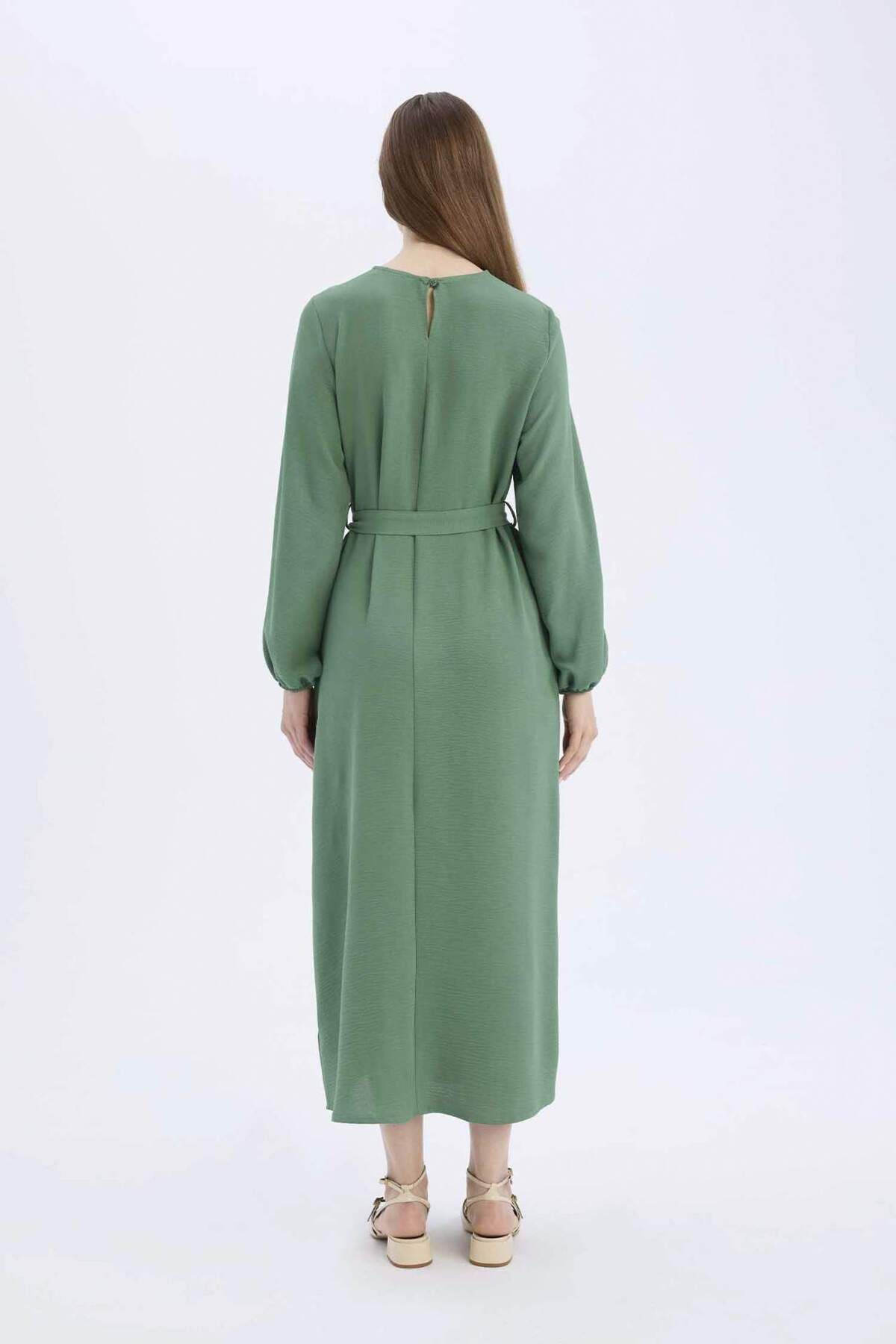 DeFacto-Aerobin-Langarmkleid mit normaler Passform, Rundhalsausschnitt, Midi E5268AX25SP 5
