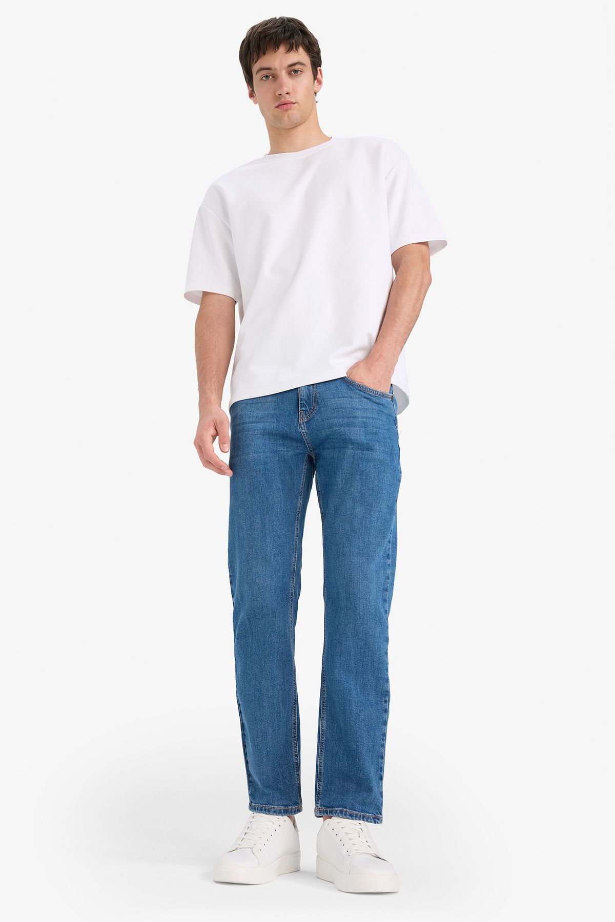 DeFacto-Sergio Regular Fit - Normál derék cső láb farmer A6948ax23au 4
