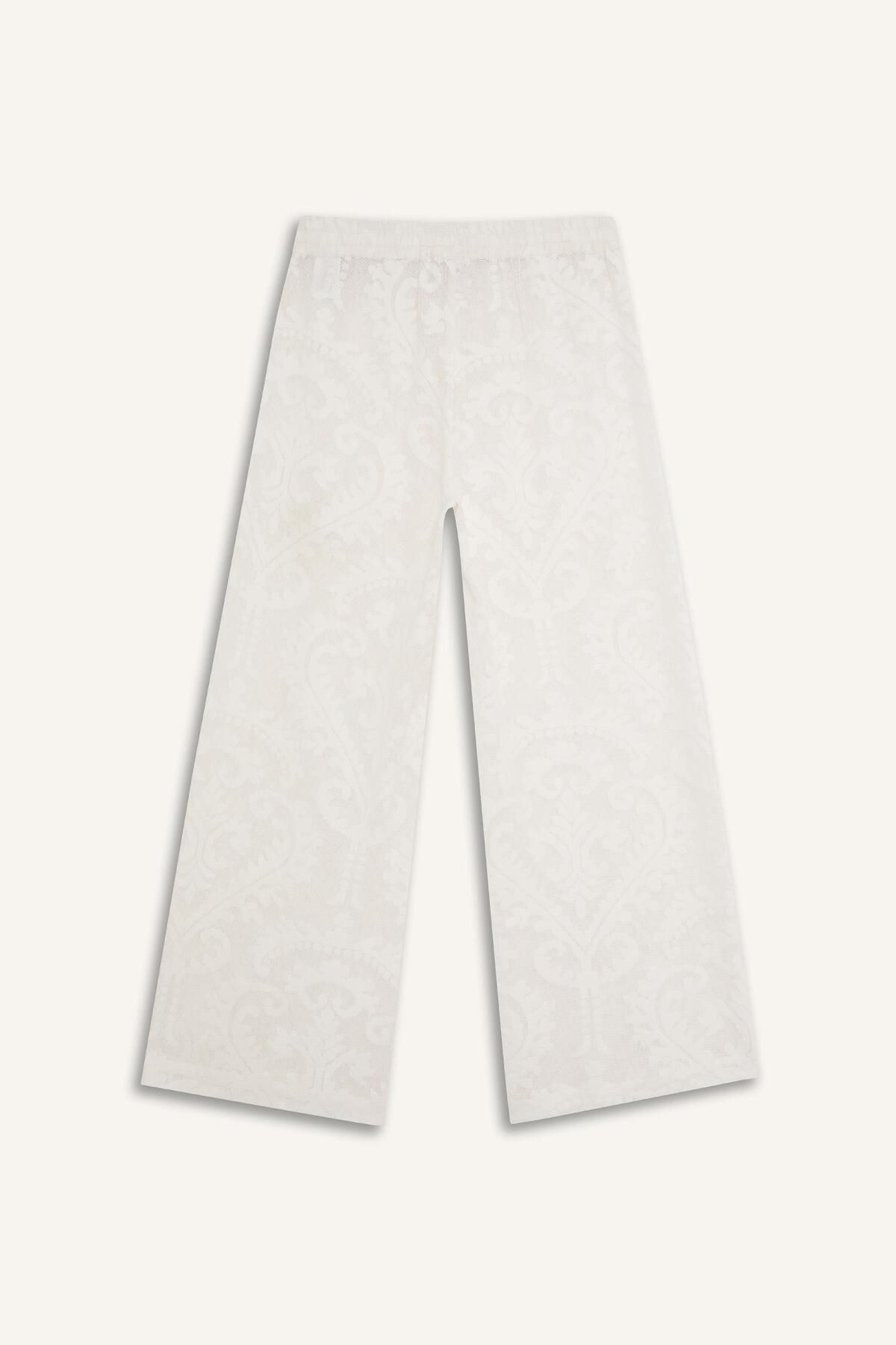 DeFacto-White Beach Pants with Lace and Elastic Waist-Fall in Love D9767Ax25Sm 8