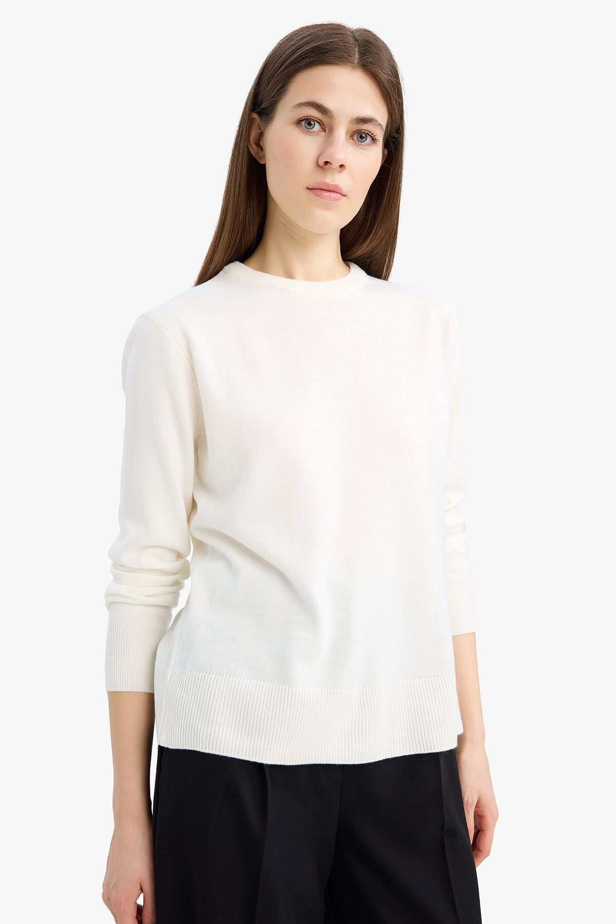 DeFacto-Weich strukturierter Strickpullover mit Rundhalsausschnitt – reguläre Passform C0058ax24wn 4