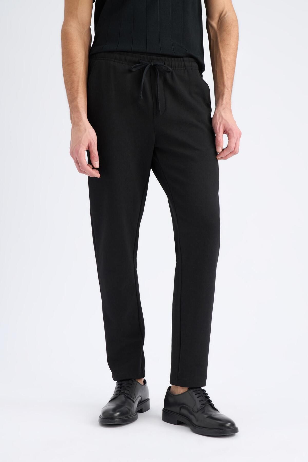 DeFacto-Pantaloni de jogger de bază - talie dreaptă, buzunare cu șireturi, picior drept C6022AX25SP 5