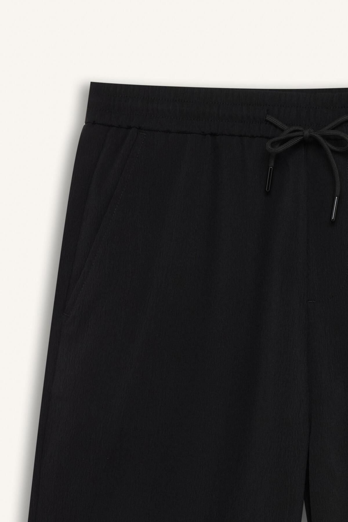 DeFacto-Strukturierte Bermuda-Shorts mit normaler Passform und Schnürung an der Taille D9451AX25SP 7