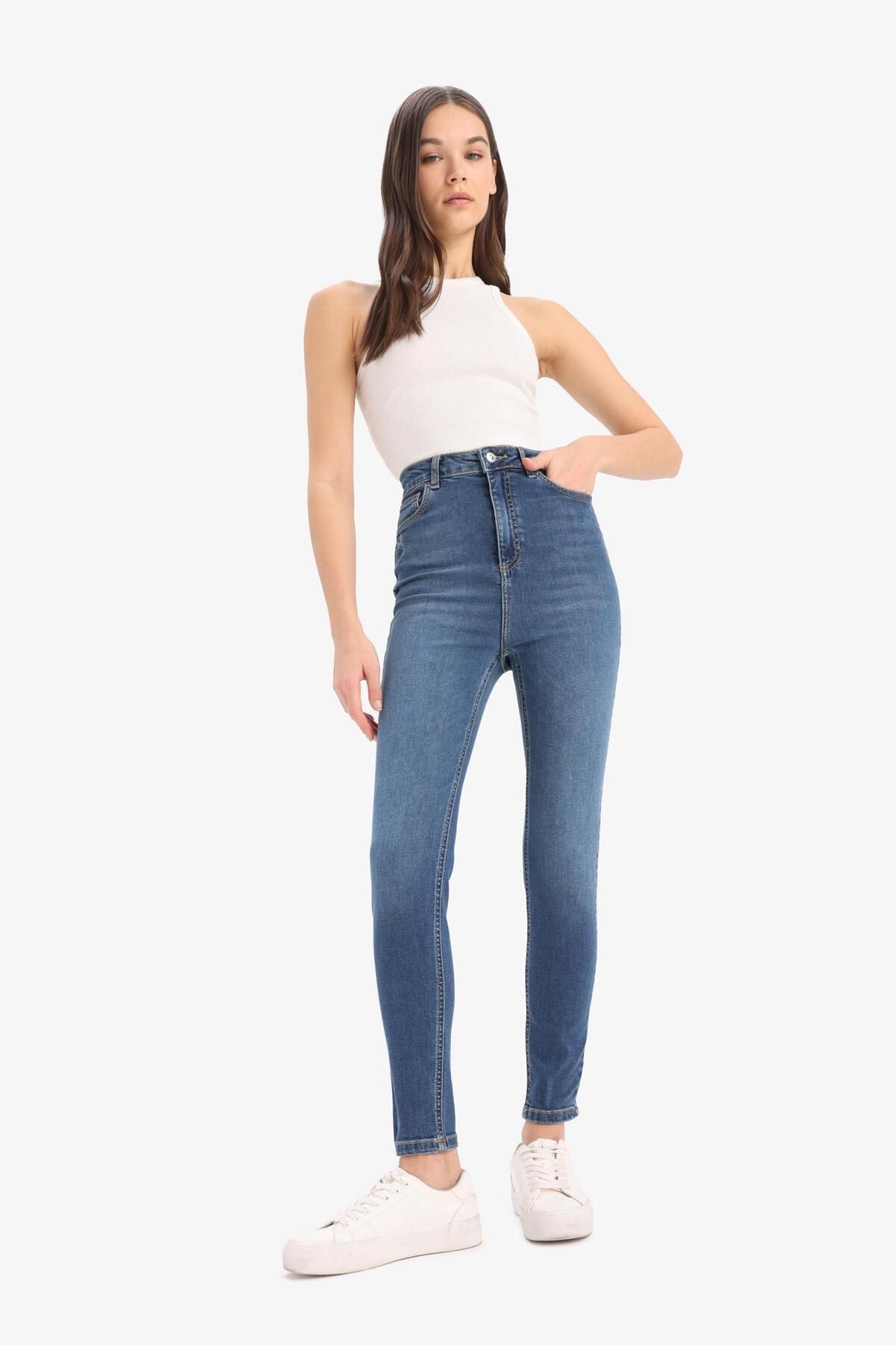 Anna Skinny Fit Yüksek Bel Düz Paça Uzun Jean Taş Yıkama Pantolon D8177ax25sp