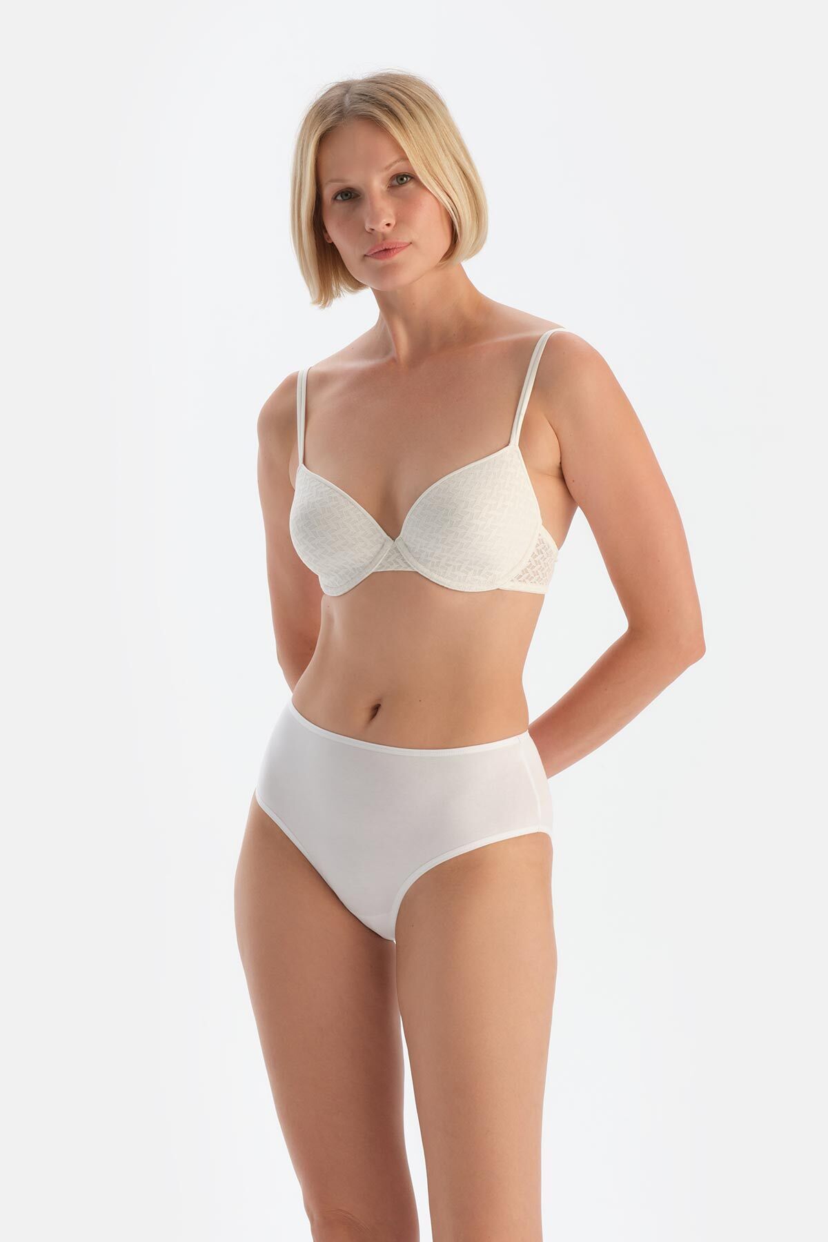 Dagi-Weiße 3-teilige Slip-Slips mit hoher Taille 4