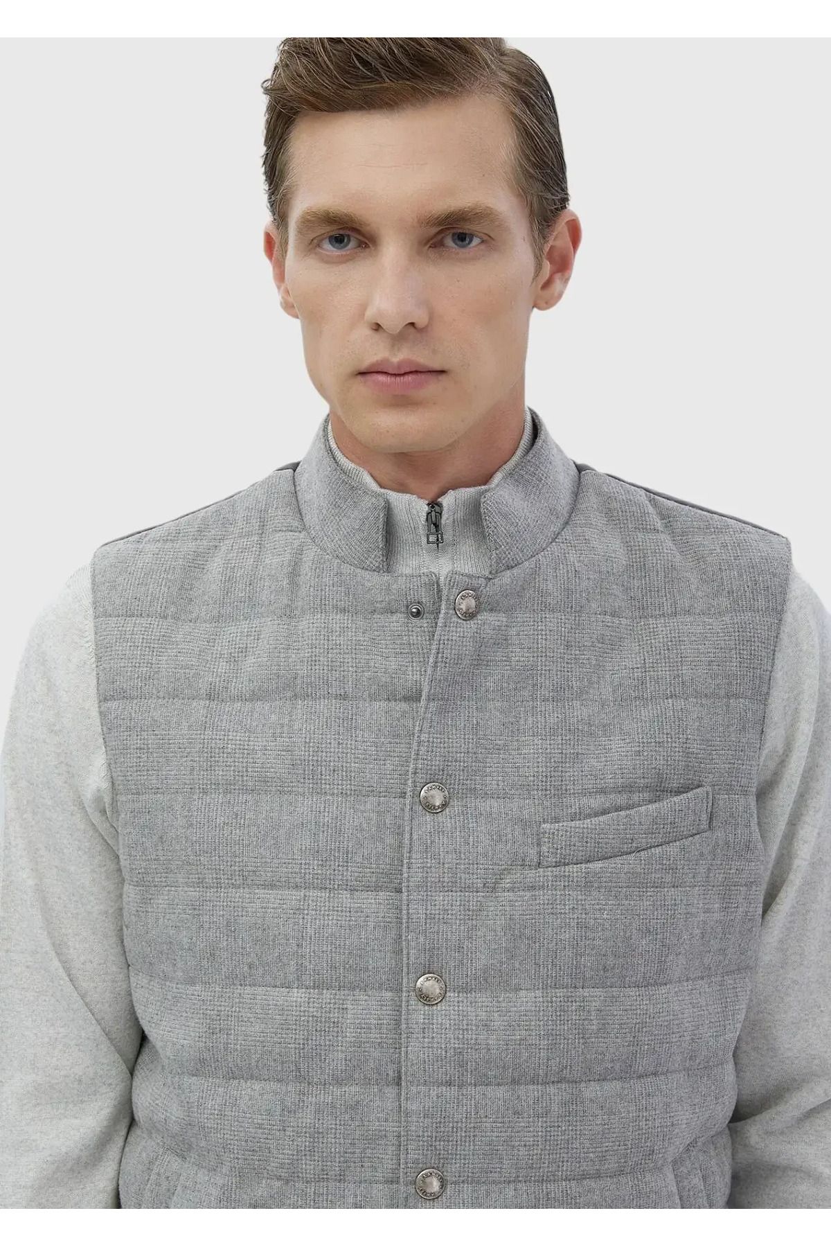 Ramsey-Light Gray Wool Blended Woven Sports Vest 3