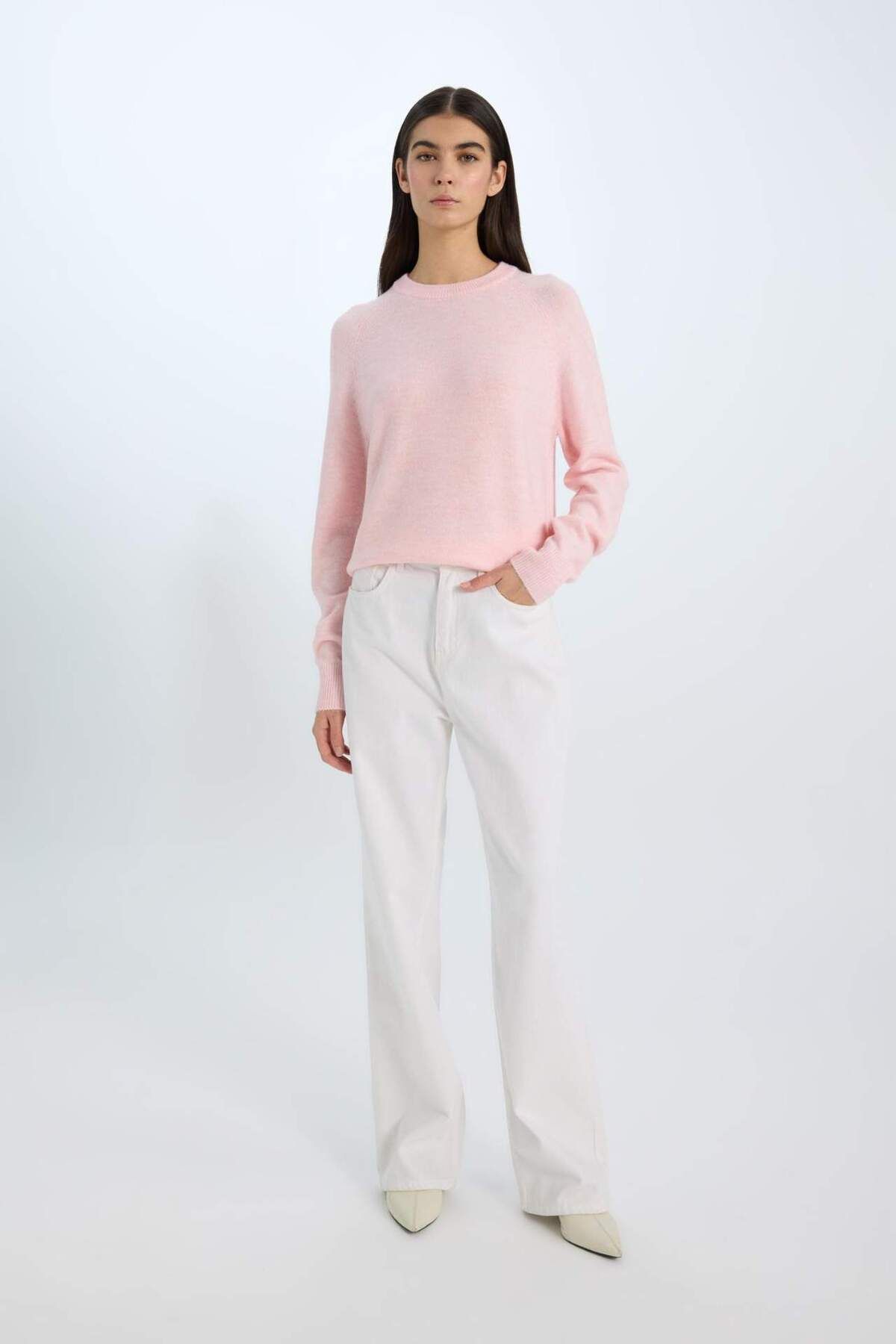 DeFacto-Regular Fit Crew Neck Basic Plain Soft Touch Soft Knitwear Sweater D8678Ax25Sp 6