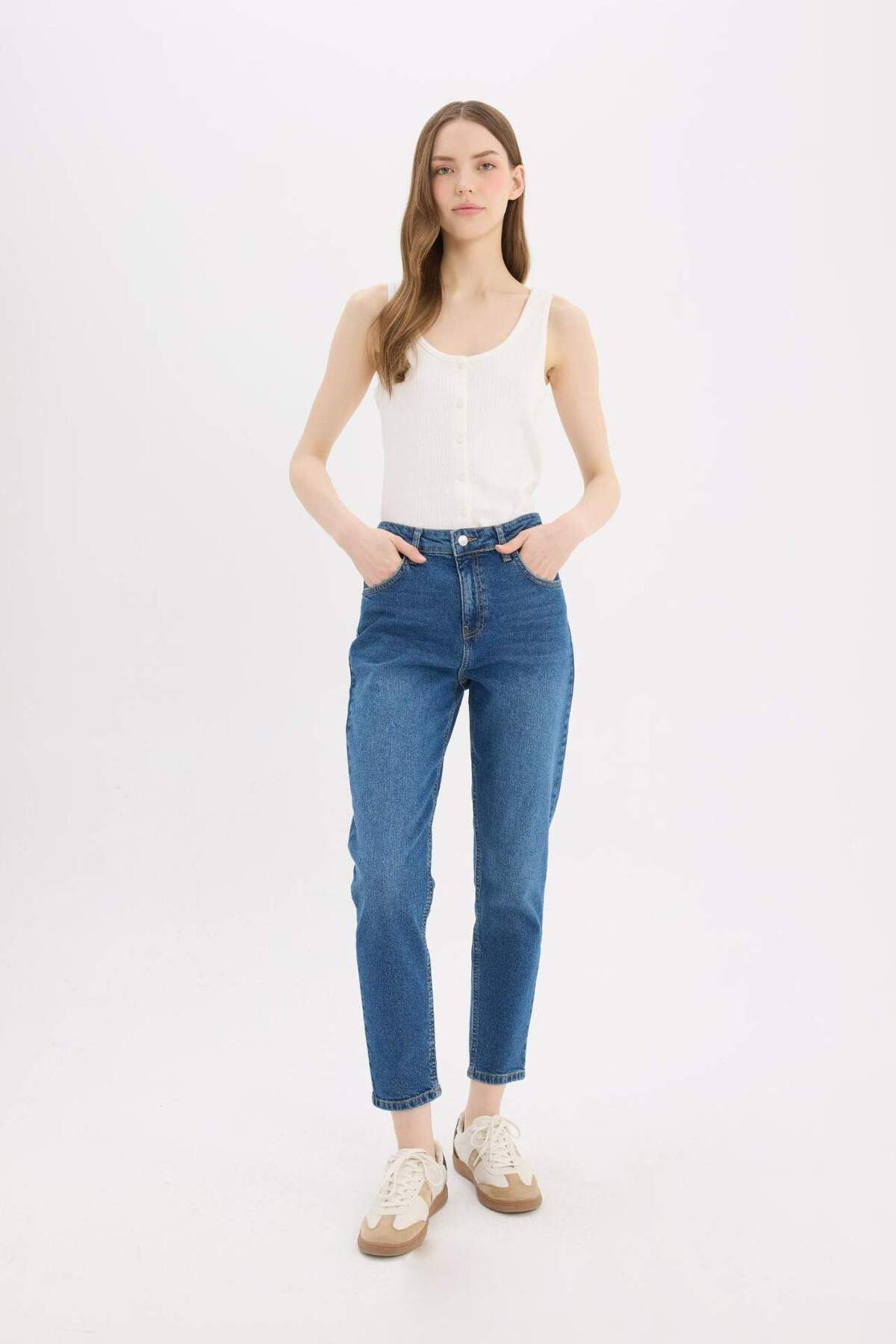 Lina Comfort Mom Normal Bel Düz Paça Jean Kar Yıkamalı Pantolon D8179ax25sp