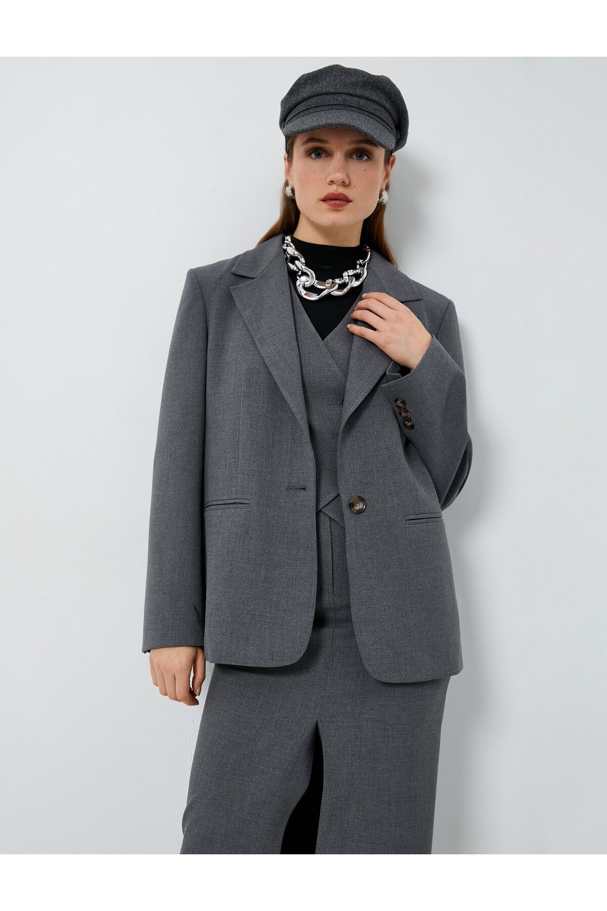 Koton-Oversize Blazer Jacket with Single Button Pocket Detail 2
