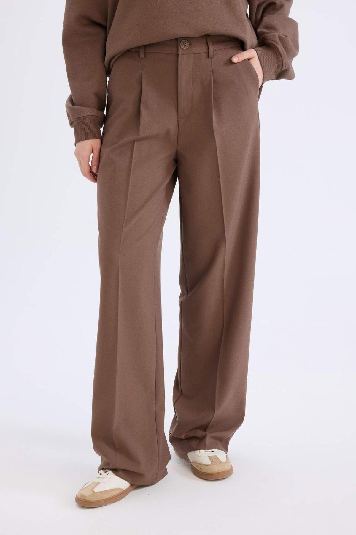 DeFacto-Jogginghose mit hoher Taille und weitem Bein – Doppeltaschen, gerader Schnitt D4360ax25sp 7