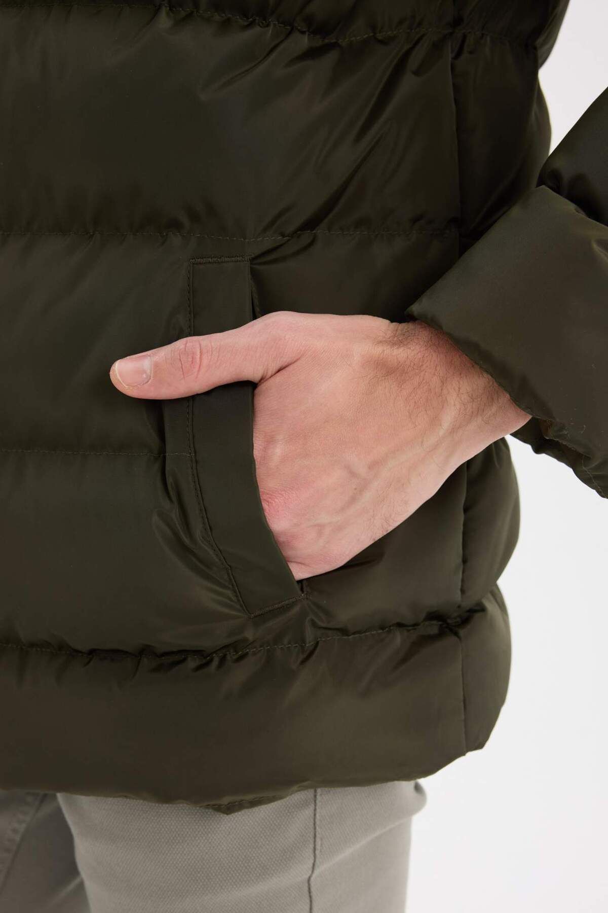 DeFacto-Regular Fit Hooded down Jacket with Zipper Snap Closure Pocket E7286Ax24Wn 6