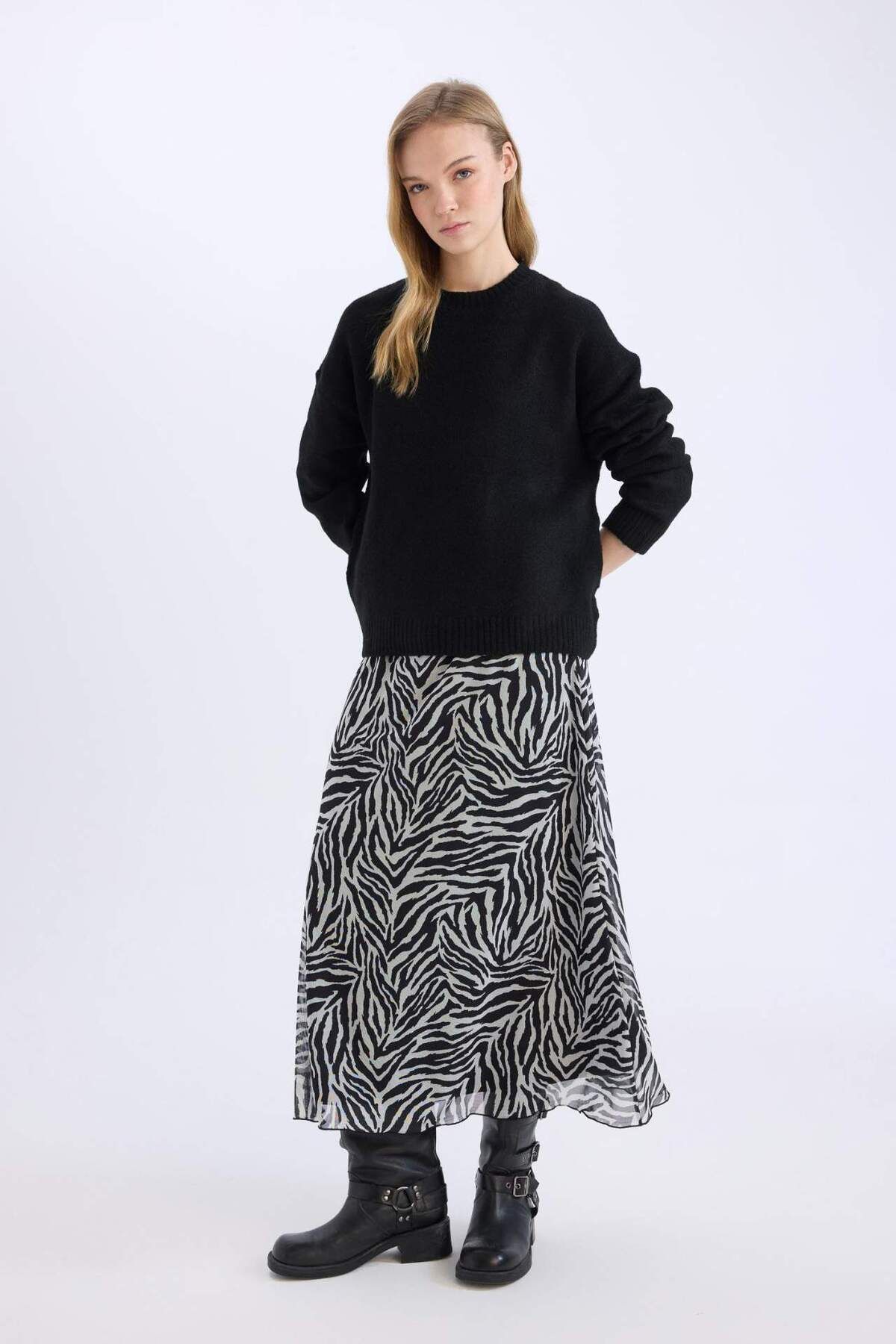 DeFacto-Flare Fit Zebra Print Φούστα μάξι από τούλι ψηλόμεση E3974AX25SP 2