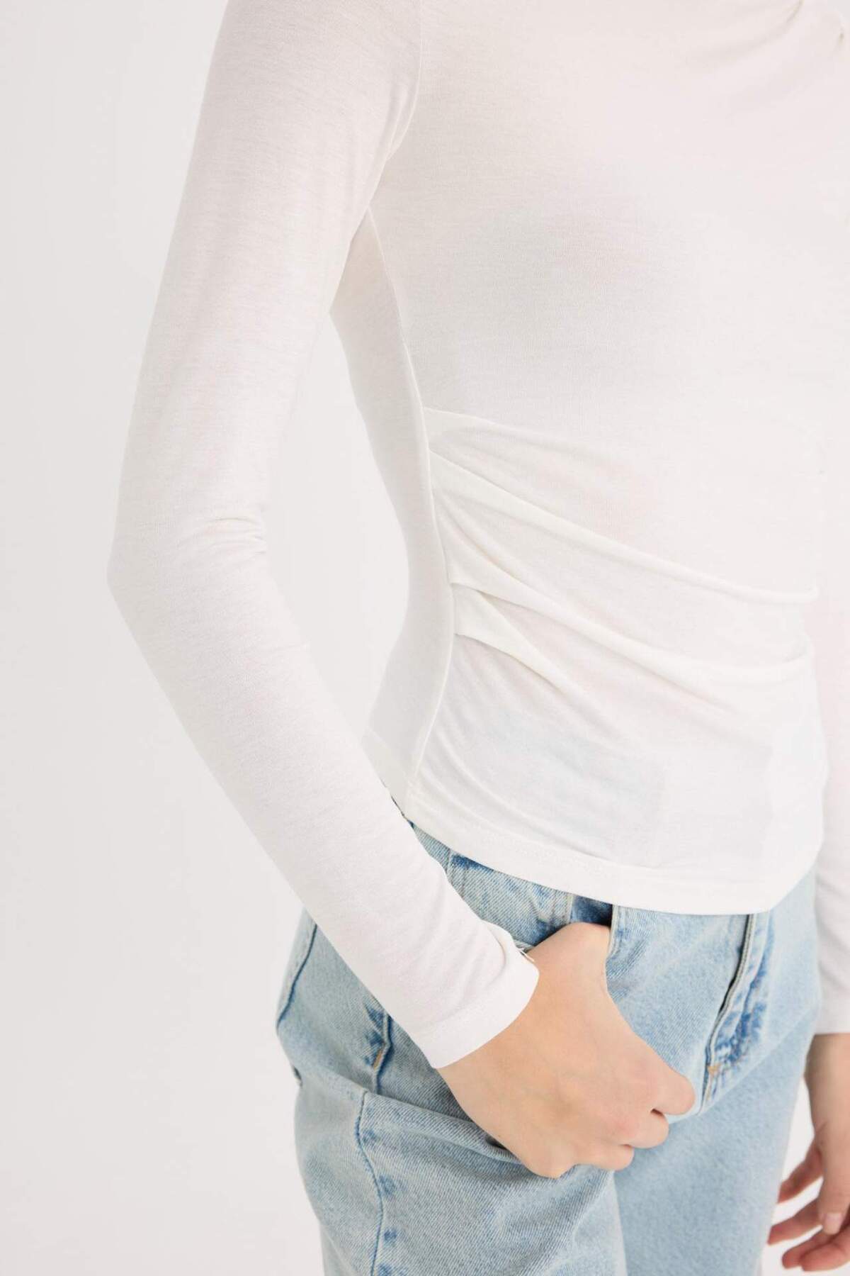 DeFacto-Μακρυμάνικο μπλουζάκι με λαιμόκοψη Crew - Soft Touch E5884ax25sp 8