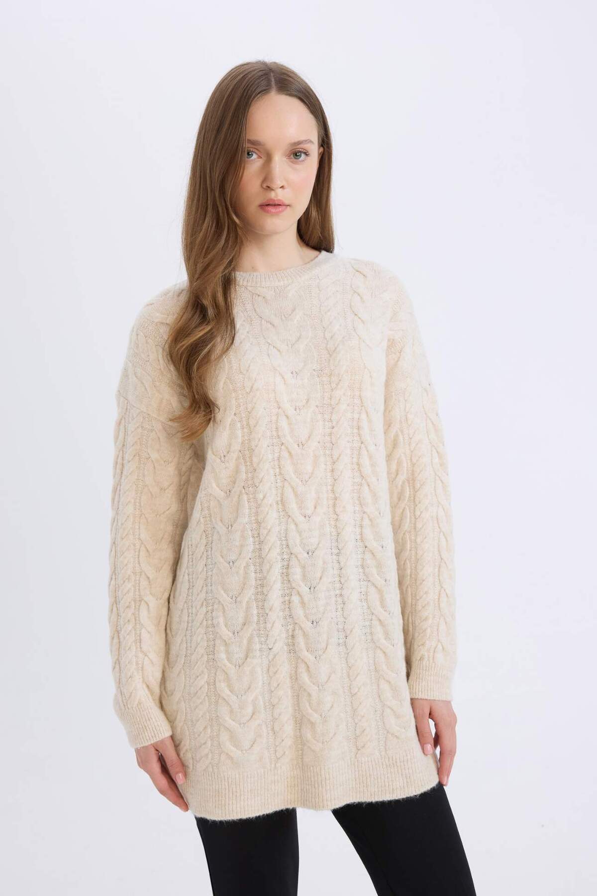DeFacto-Strickpullover-Tunika mit normaler Passform, Rundhalsausschnitt, Haarstrickmuster, B4284AX24WN 3