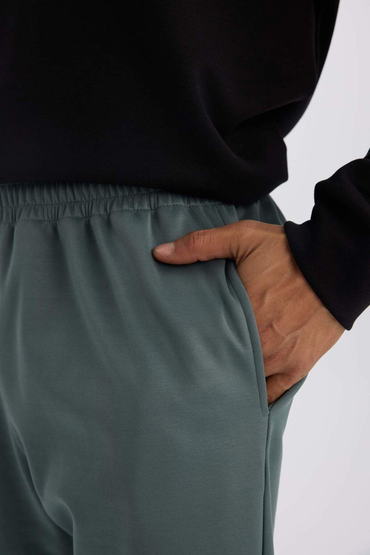 DeFacto-DeFactoFit - Pantaloni de sport Jogger pentru atlet, cu potrivire standard, buzunare drepte și picior elastic în talie D3742AX24WN 4