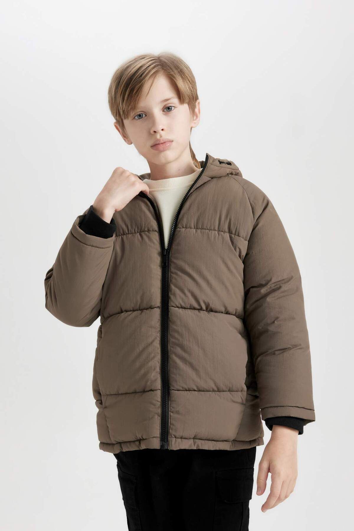 DeFacto-Wasserabweisender, mit Fleece gefütterter Jungenmantel mit Kapuze C9046A824WN 4