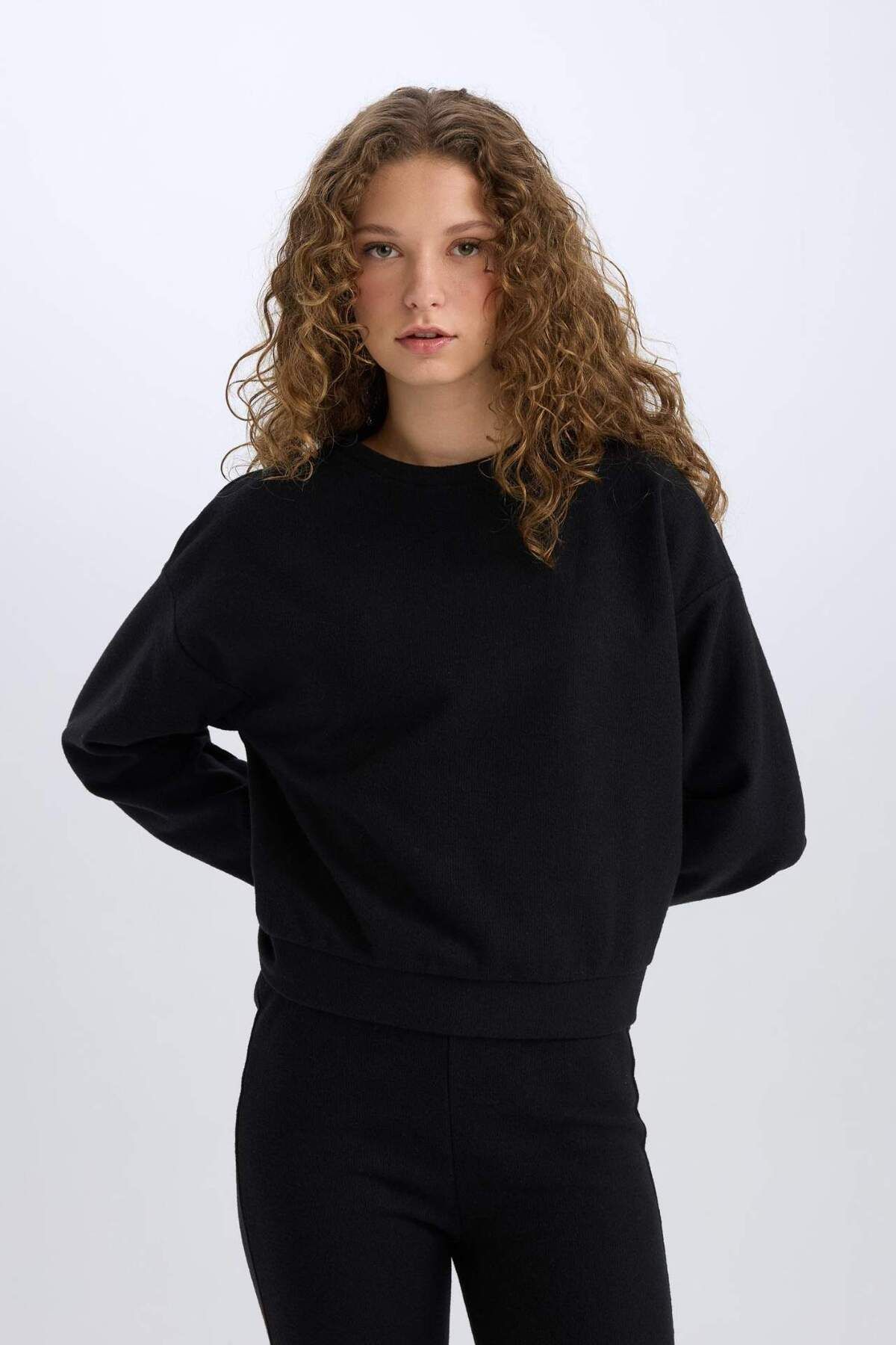 DeFacto-2er-Set Basic Plain Crew Neck Top mit flexibler Taille und langem Unterteil E3841AXNS 4