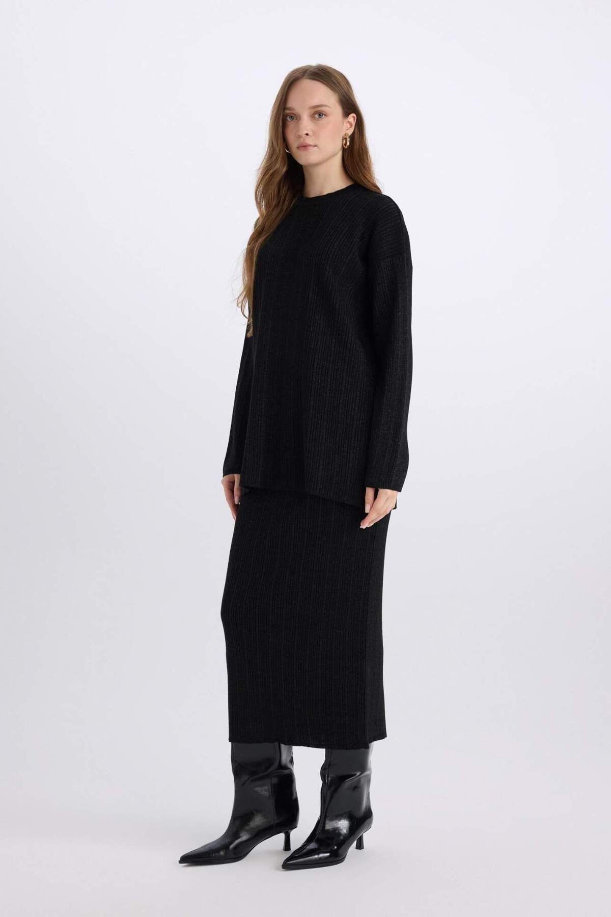DeFacto-Normale Passform Basic Plain Maxi Strickrock E0936AX24WN 2