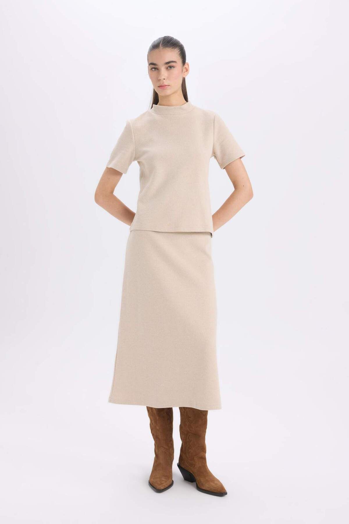 DeFacto-A-Linien-Maxirock mit elastischer Taille, einfarbig, normale Taille, D5407AX24AU 3