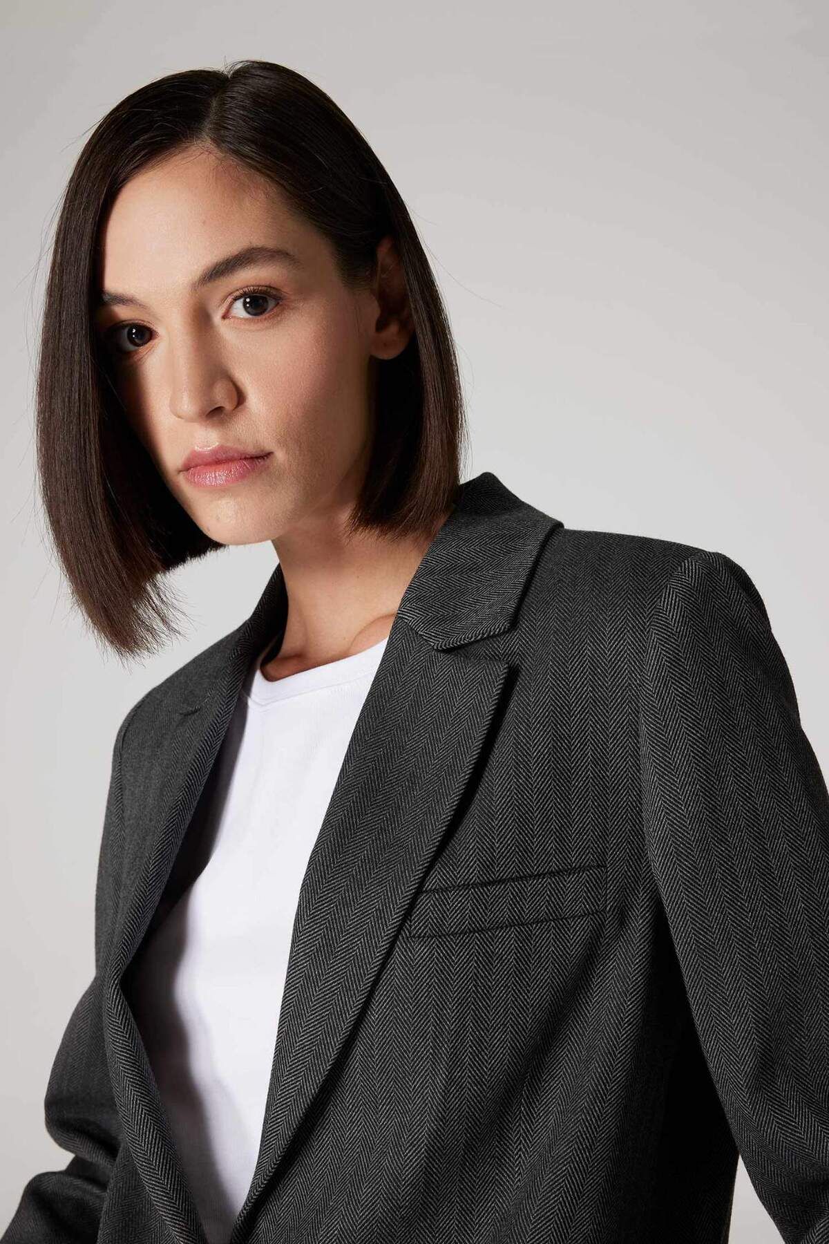 DeFacto-Sorbe X Oversize Wide Fit Jacket Lapel Striped Button Blazer Jacket D9916Ax24Au 5