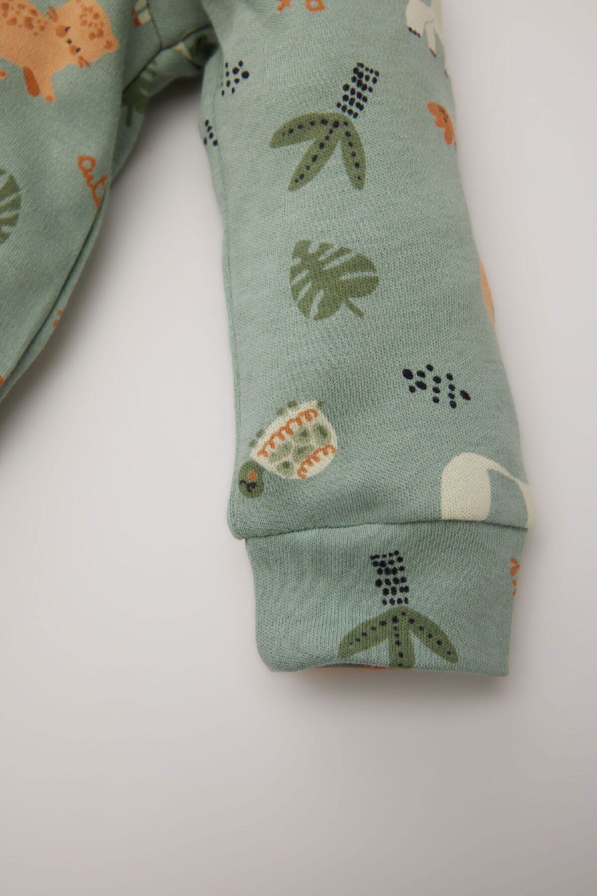 DeFacto-Baby-Jungen-Neugeborenen-Safari-bedruckter Langarm-Strampler E0891a525sp 3