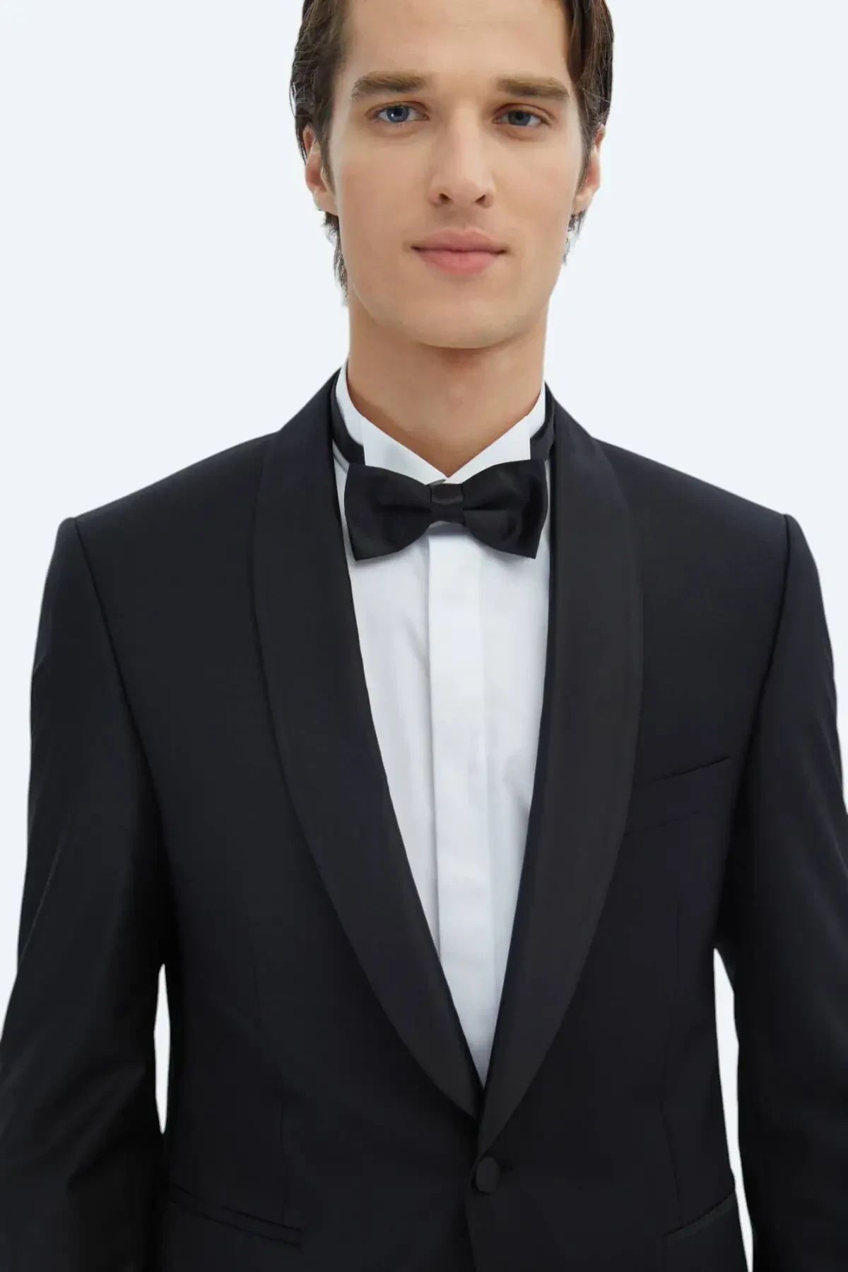 Kip-Black Plain Slim Fit Shawl Collar Woven Tuxedo Suit 3