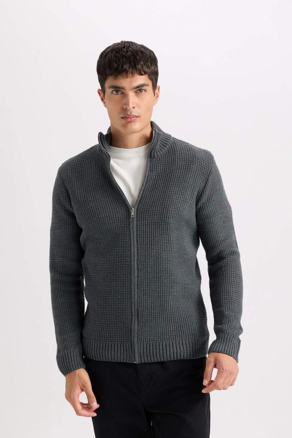 DeFacto-Standard Fit Regular Cut Half Turtleneck Zip Waffle Cardigan R1195Azns 6