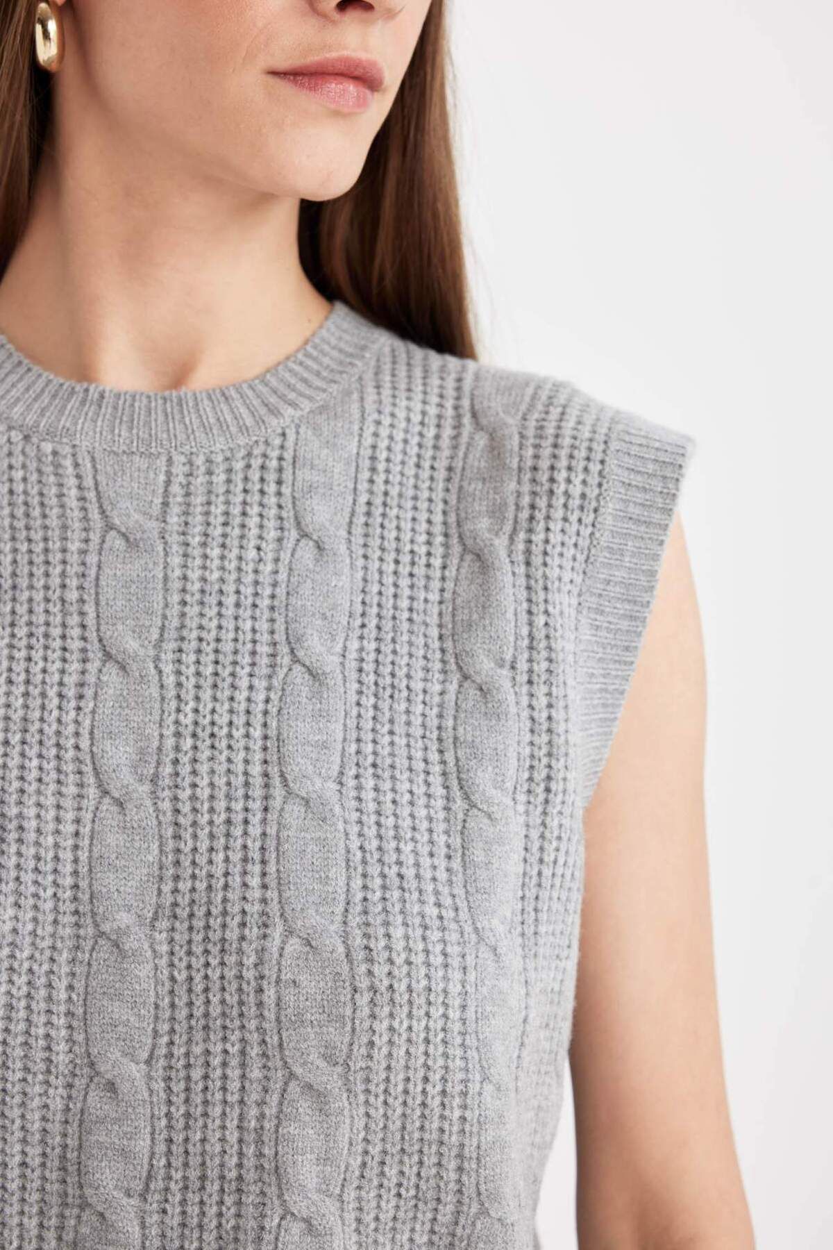 DeFacto-Strickpullover mit normaler Passform, Rundhalsausschnitt, Basic, glattes Haar, Strickmuster, C9041AX24WN 5