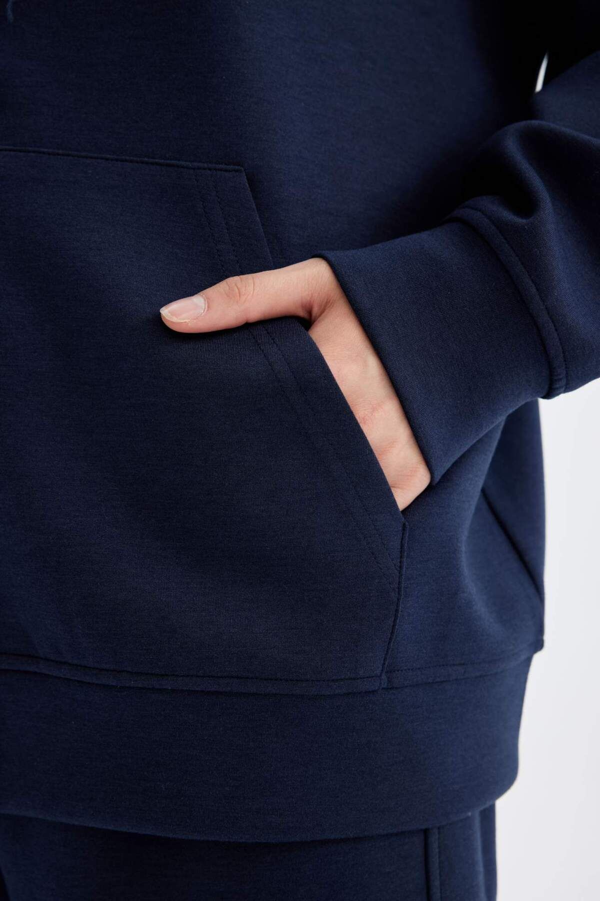 DeFacto-Oversize Wide Fit Hooded Basic Plain Skuba Diver Fabric Zippered Sweatshirt with Pockets C6871Ax24Au 6