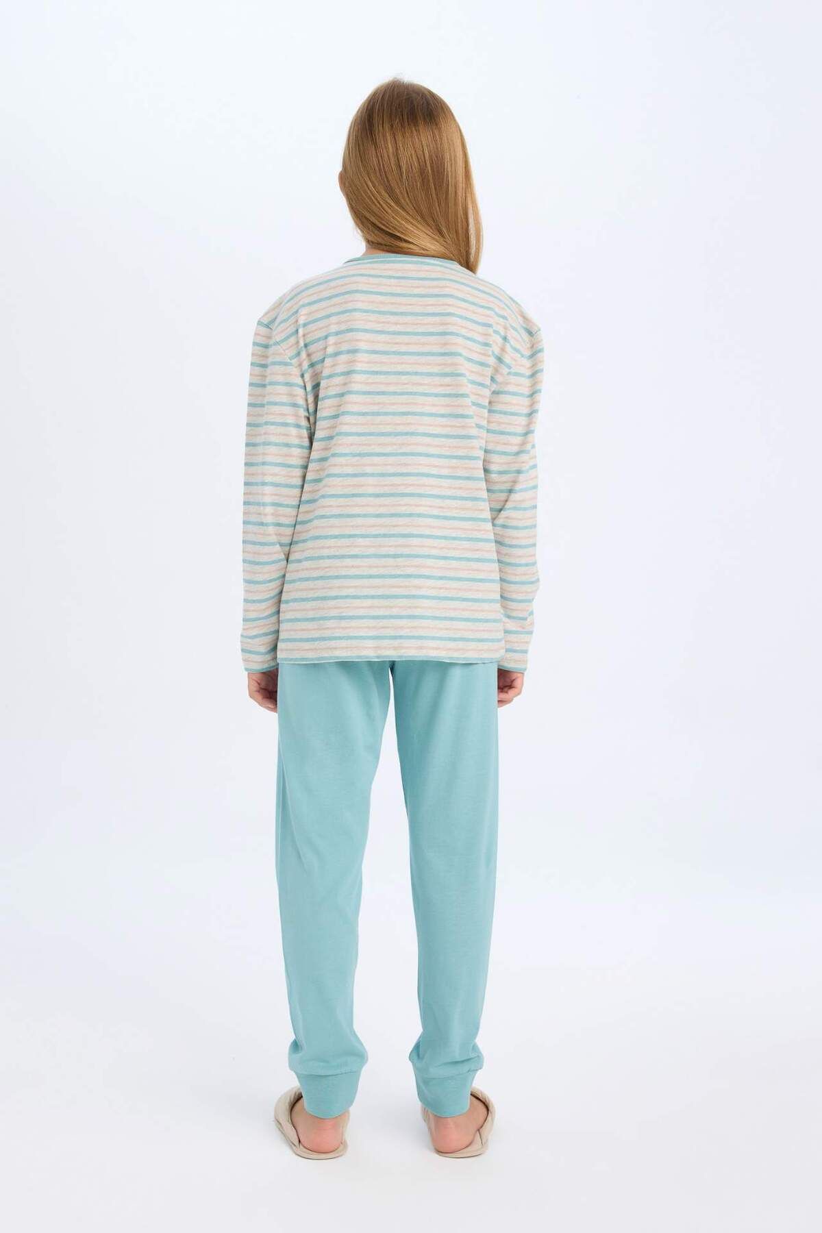 DeFacto-Mädchen-Pyjama-Set Looney Tunes Langarm-Oberteil mit langem Unterteil D6062A824AU 6