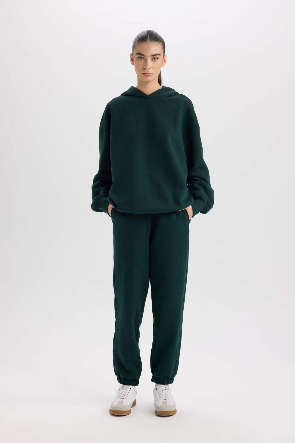 DeFacto-Dicke Jogginghose in Standardgröße, Basic-Jogginghose mit gerader Taille und elastischen Taschen, D9934ax24wn 3