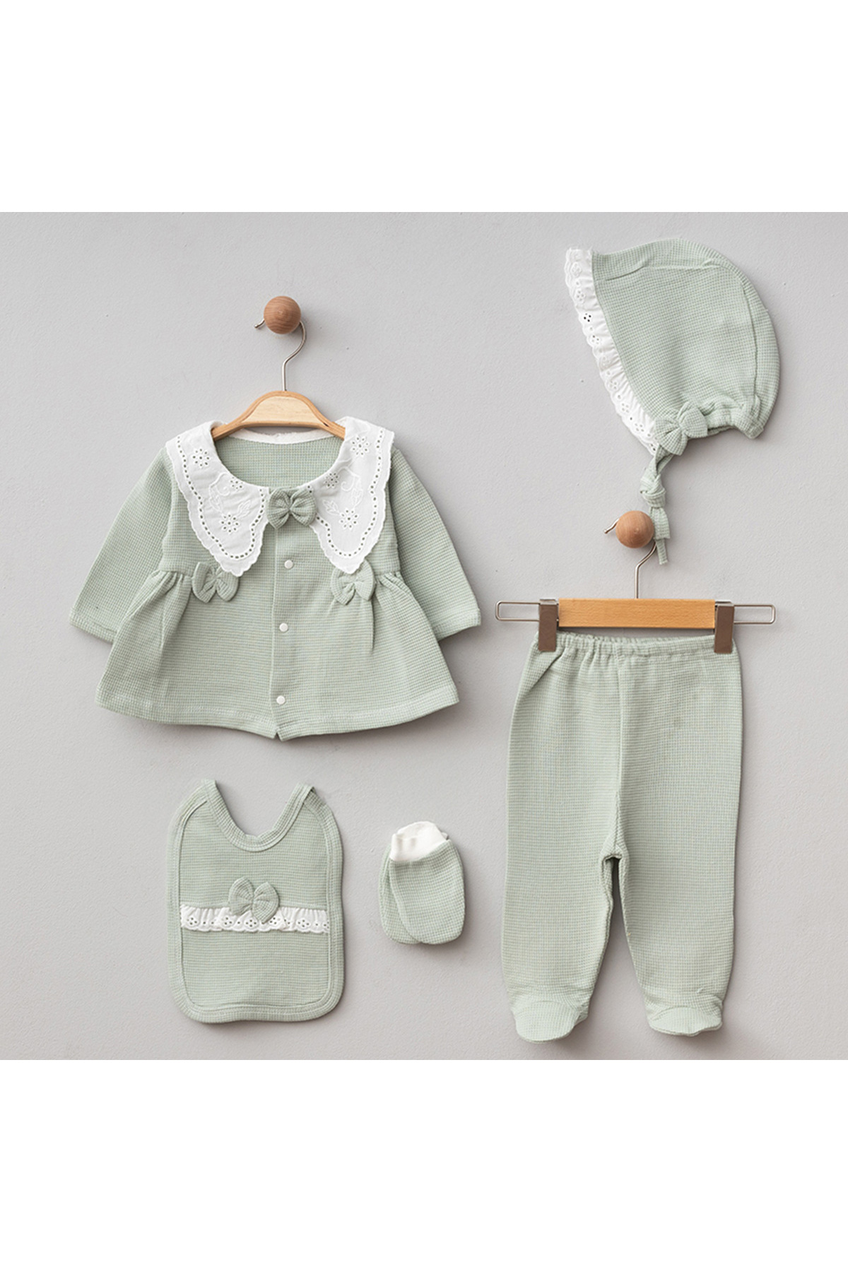 ZEYNUKO KIZ BEBEK FİSTOLU WAFFLE 5'Lİ YENİDOĞAN HASTANE ÇIKIŞI ZIBIN SETİ fotoğrafı 2 (önizleme)