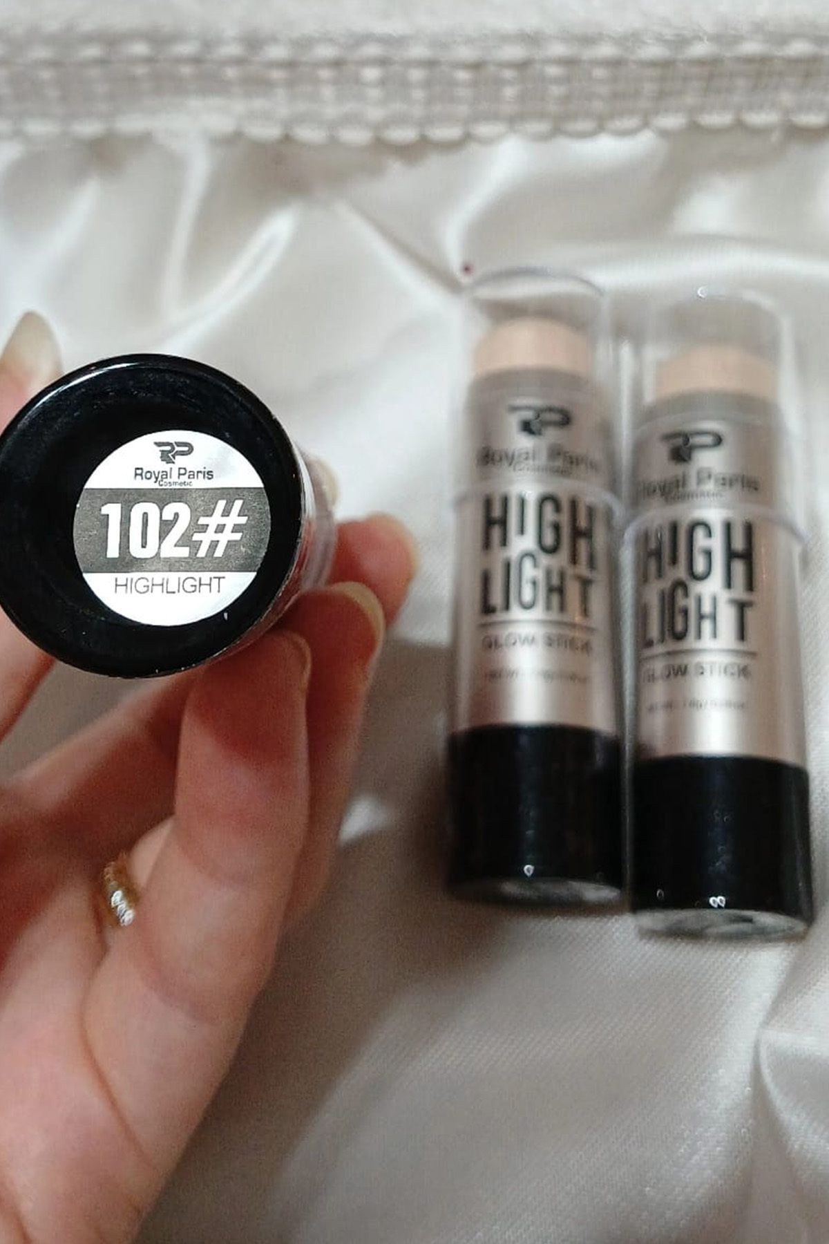 SB Moda-Highlighter Multi-Purpose Stick 1
