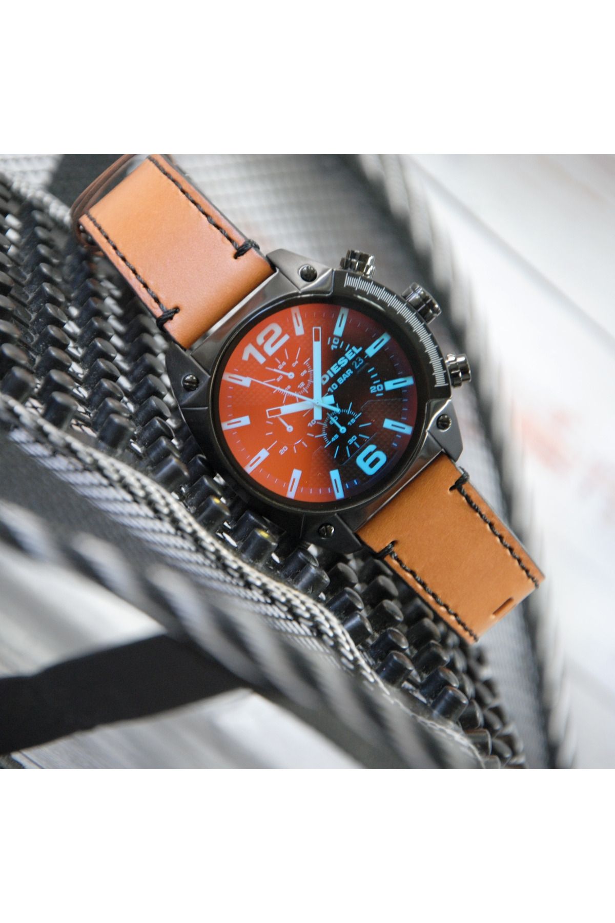 Diesel-Men's Casual Analog Watch with Multi-Color Dial and Brown Strap - DZ4482 2
