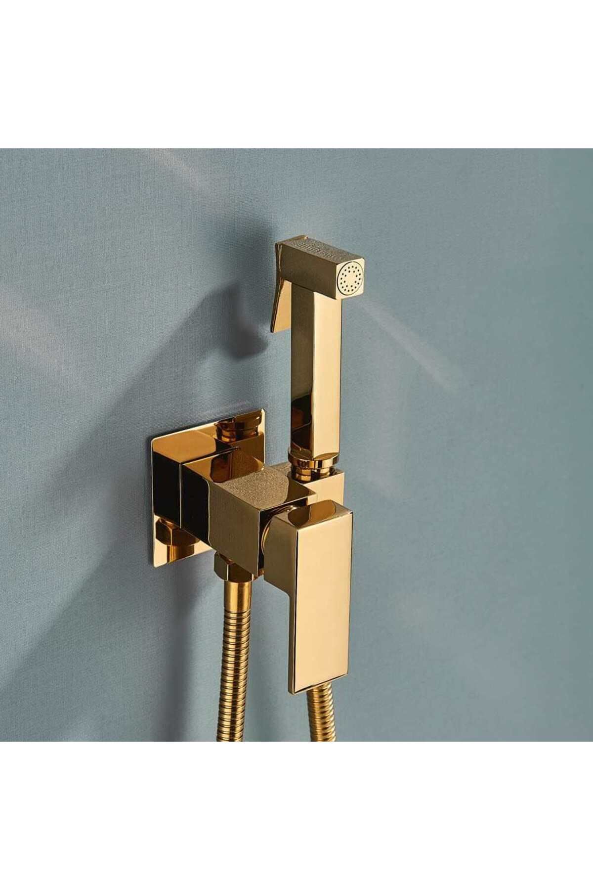 CasaVie-Robinet tip dus intim pentru bideu sau wc cu doua intrari, auriu lucios, cod 1452 3