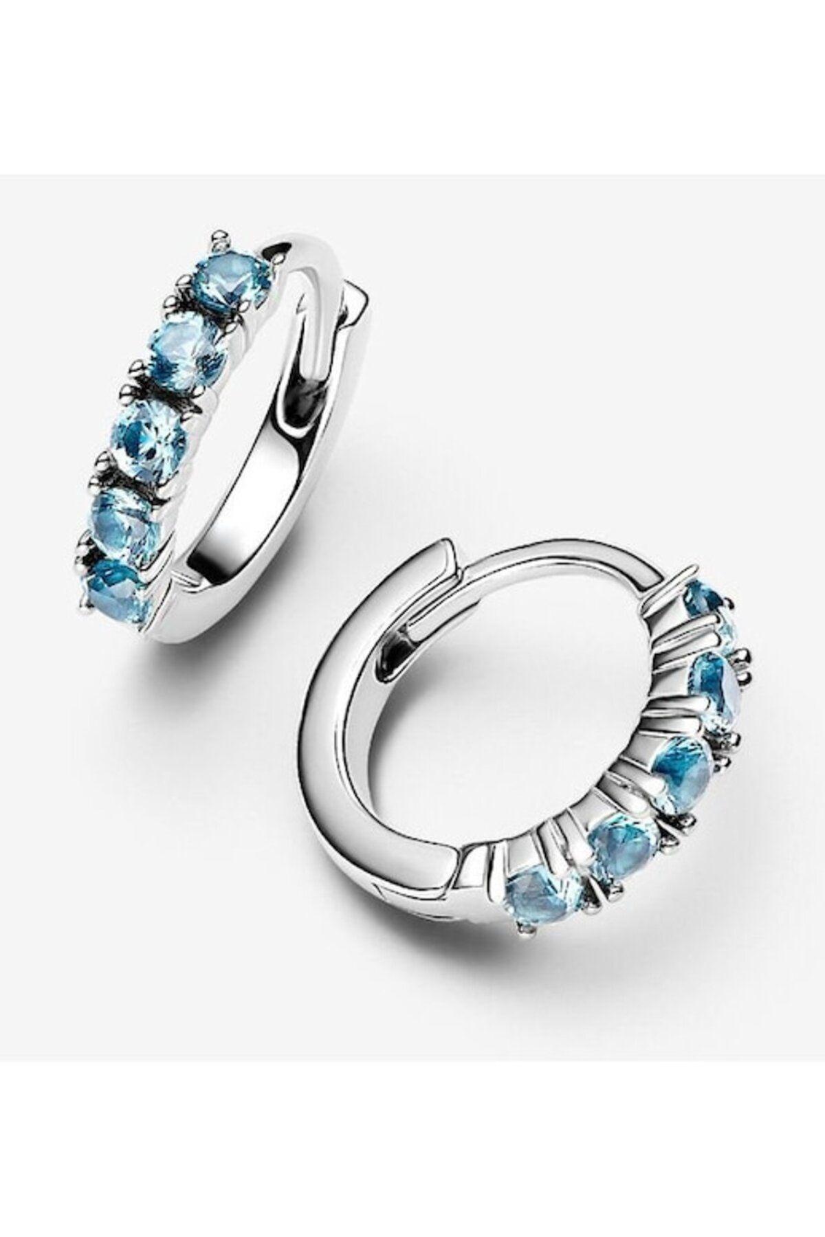 Pandora-Cercei tip Huggie in nuanta albastru deschis - Argint 925 3