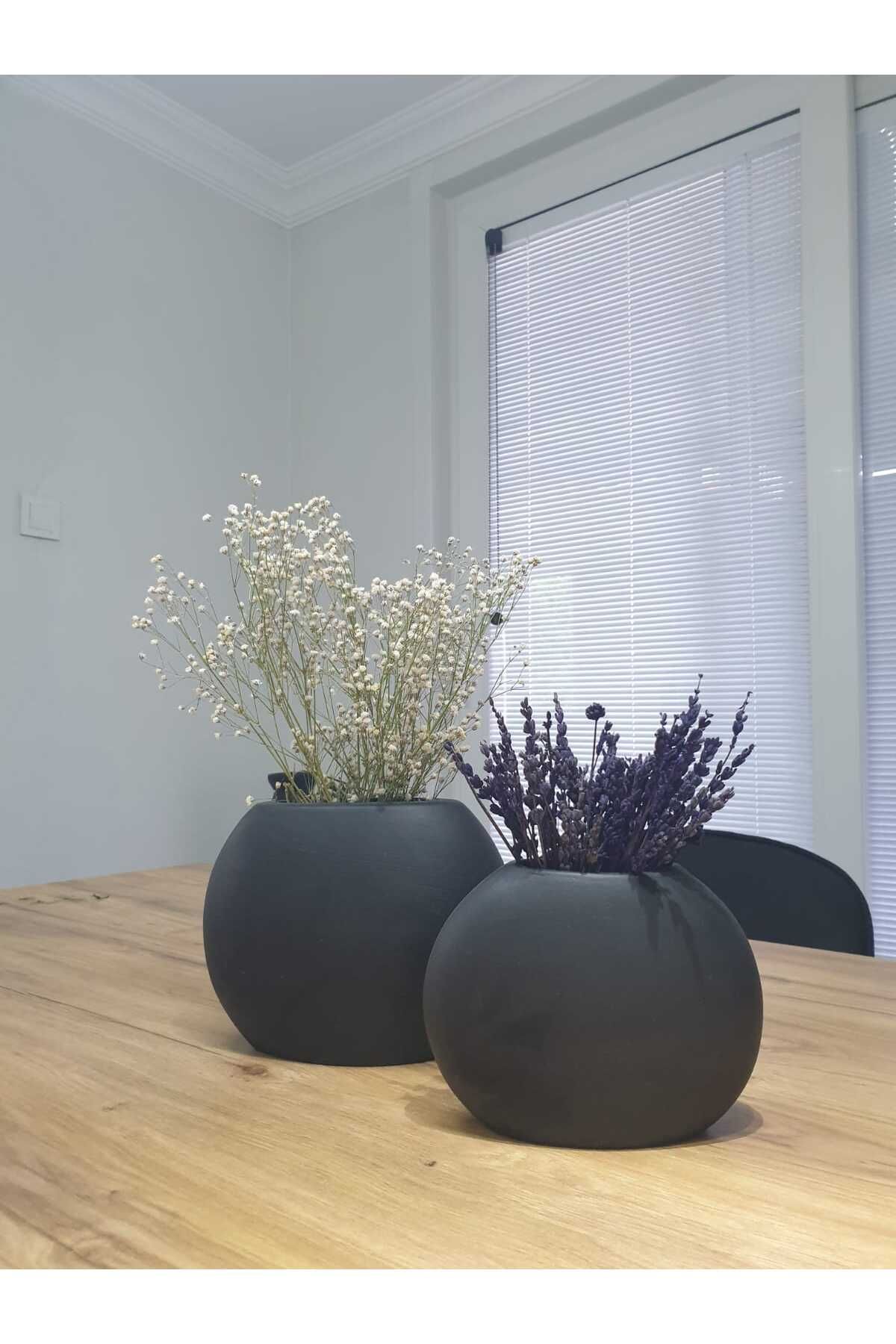 Lapida Home Decor-Set of 2 Black Minimal Vases – Round Form, Decorative Design 5