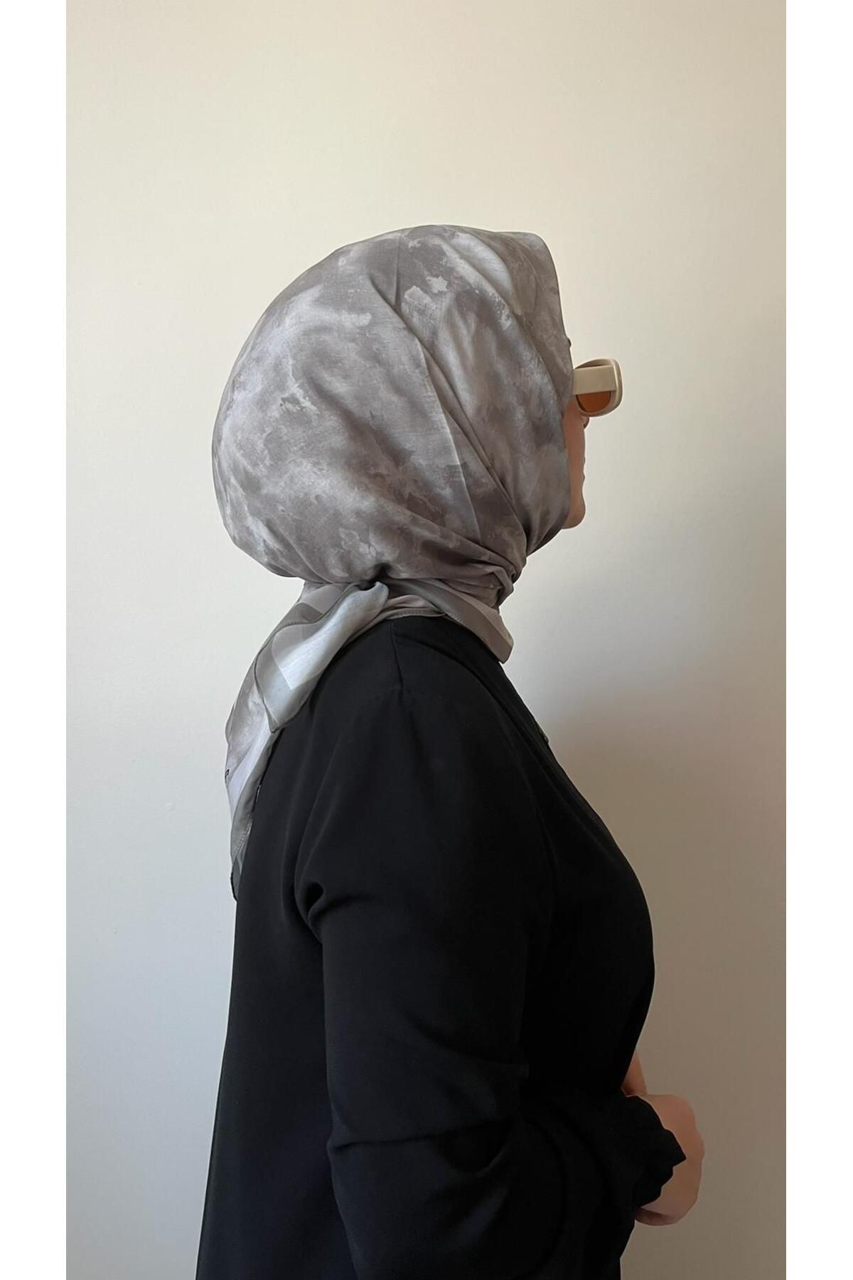 ESSLERA-Cloud Pattern Soft Scarf 4