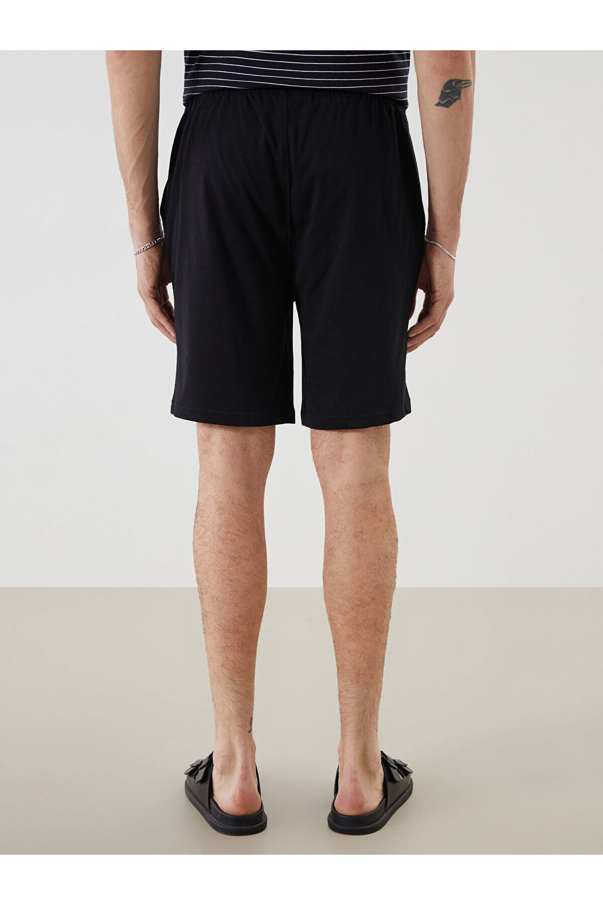 LC Waikiki-Ανδρικό σορτς Standard Fit 4